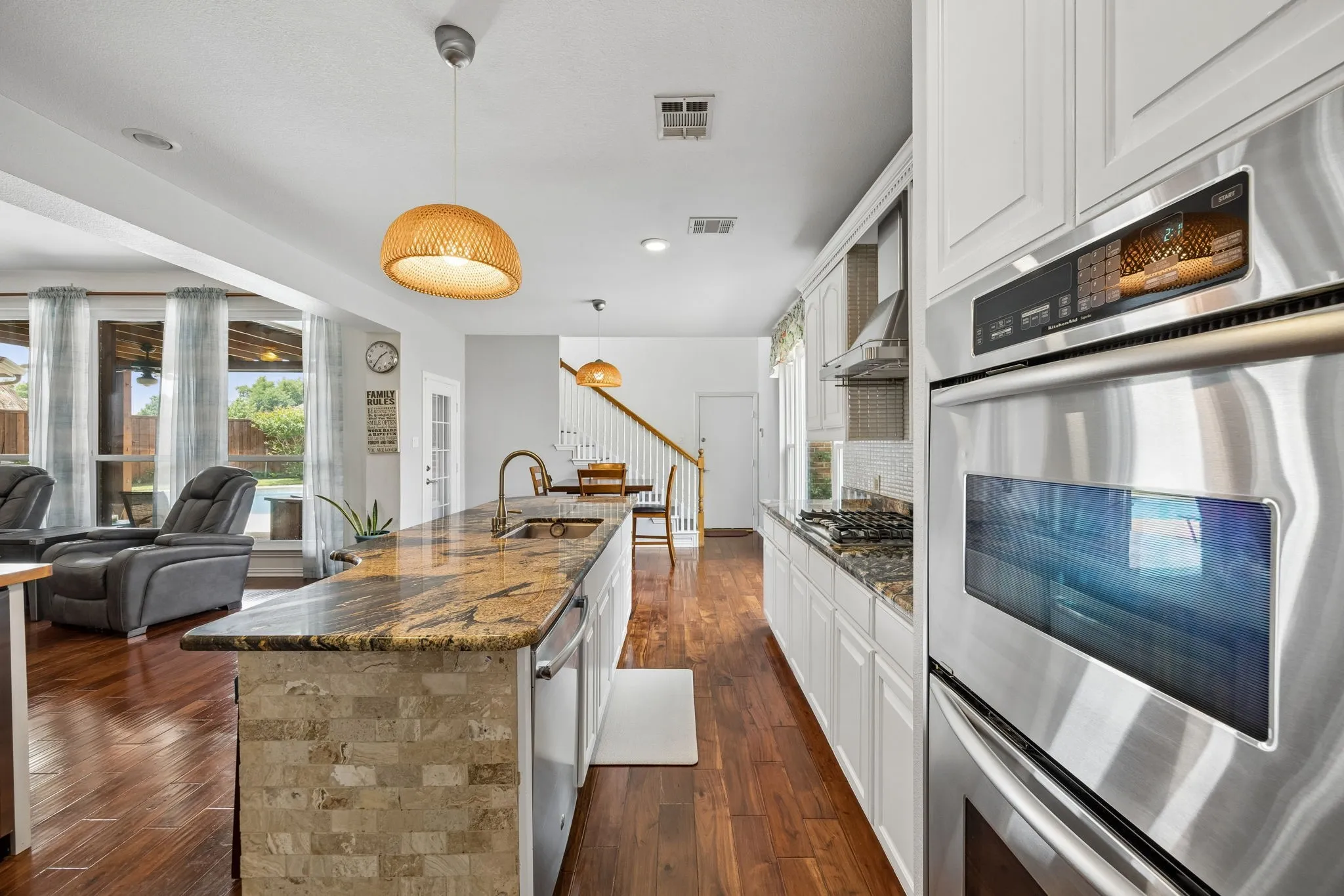 Single Family Residence For Sale in Collin County , 706 Furman Court, Allen, Texas 75013, 4 Bedroom, 4 Bathroom, 3 Garage spaces, 3,963 Sqft, built in 1999, Preowned, mls#21236296, Real Estate Agent in Allen, Homes For Sale in Collin county, Homes For Sale in Allen, Realtor in Allen Texas, Real Estate Brokerage Independent Realty Texas, Luminita Cordes Realtor