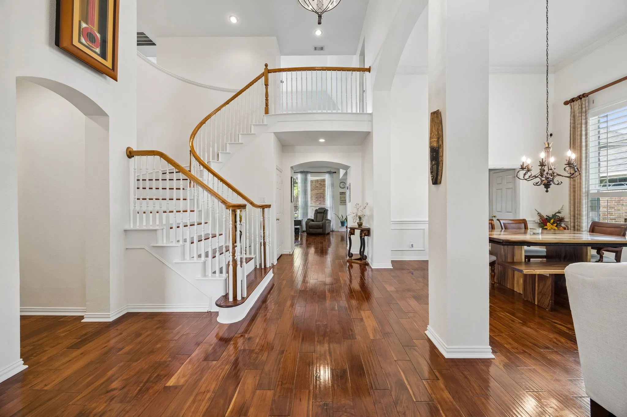 Single Family Residence For Sale in Collin County , 706 Furman Court, Allen, Texas 75013, 4 Bedroom, 4 Bathroom, 3 Garage spaces, 3,963 Sqft, built in 1999, Preowned, mls#21236296, Real Estate Agent in Allen, Homes For Sale in Collin county, Homes For Sale in Allen, Realtor in Allen Texas, Real Estate Brokerage Independent Realty Texas, Luminita Cordes Realtor