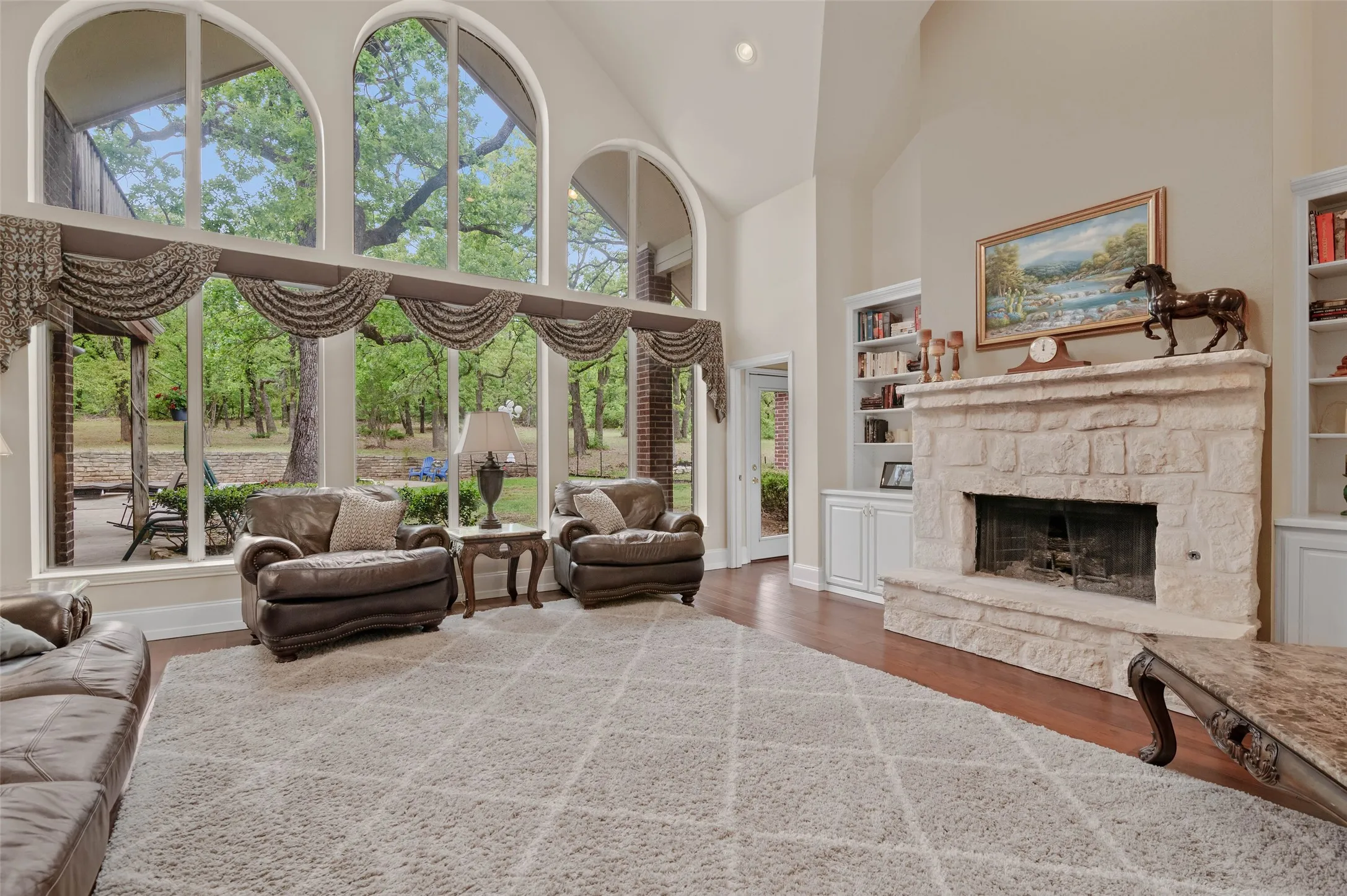 Single Family Residence For Sale in Denton County , 982 Stonecrest Road, Argyle, Texas 76226, 4 Bedroom, 3 Bathroom, 3 Garage spaces, 3,240 Sqft, built in 1995, Preowned, mls#21234800, Real Estate Agent in Argyle, Homes For Sale in Denton county, Homes For Sale in Argyle, Realtor in Argyle Texas, Real Estate Brokerage Independent Realty Texas, Luminita Cordes Realtor