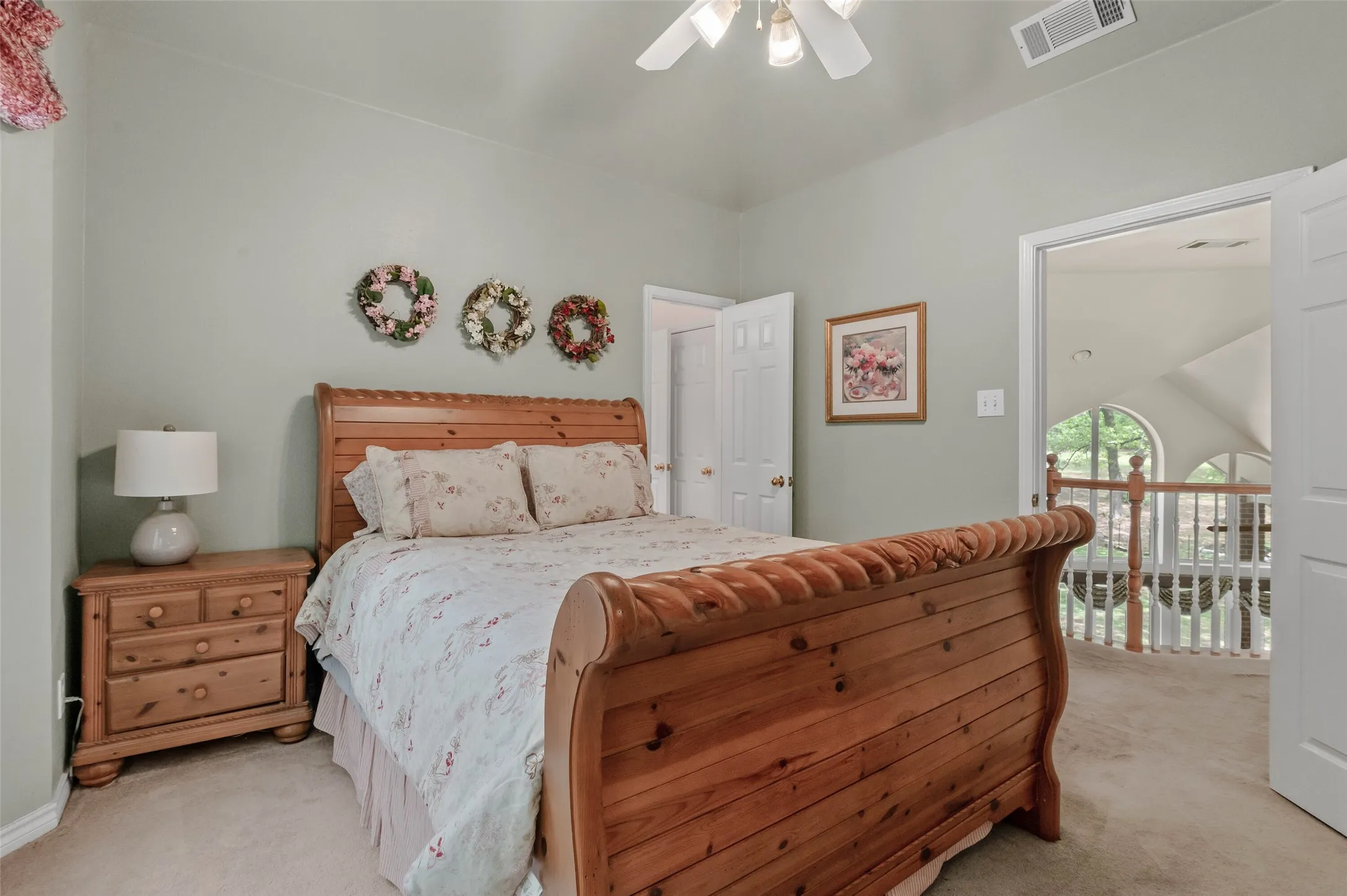 Single Family Residence For Sale in Denton County , 982 Stonecrest Road, Argyle, Texas 76226, 4 Bedroom, 3 Bathroom, 3 Garage spaces, 3,240 Sqft, built in 1995, Preowned, mls#21234800, Real Estate Agent in Argyle, Homes For Sale in Denton county, Homes For Sale in Argyle, Realtor in Argyle Texas, Real Estate Brokerage Independent Realty Texas, Luminita Cordes Realtor