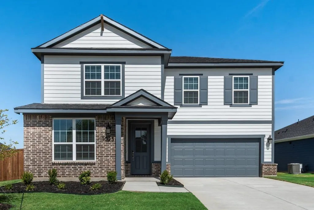 Single Family Residence For Sale in Tarrant County , 1025 Canoe Way, Crowley, Texas 76036, 4 Bedroom, 3 Bathroom, 2 Garage spaces, 2,866 Sqft, built in 2026, New Construction - Complete, mls#21236369, Real Estate Agent in Crowley, Homes For Sale in Tarrant county, Homes For Sale in Crowley, Realtor in Crowley Texas, Real Estate Brokerage Independent Realty Texas, Luminita Cordes Realtor