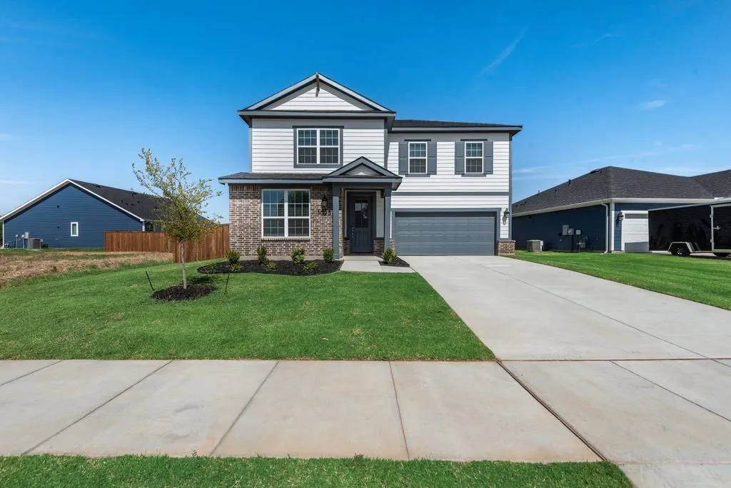 Single Family Residence For Sale in Tarrant County , 1025 Canoe Way, Crowley, Texas 76036, 4 Bedroom, 3 Bathroom, 2 Garage spaces, 2,866 Sqft, built in 2026, New Construction - Complete, mls#21236369, Real Estate Agent in Crowley, Homes For Sale in Tarrant county, Homes For Sale in Crowley, Realtor in Crowley Texas, Real Estate Brokerage Independent Realty Texas, Luminita Cordes Realtor