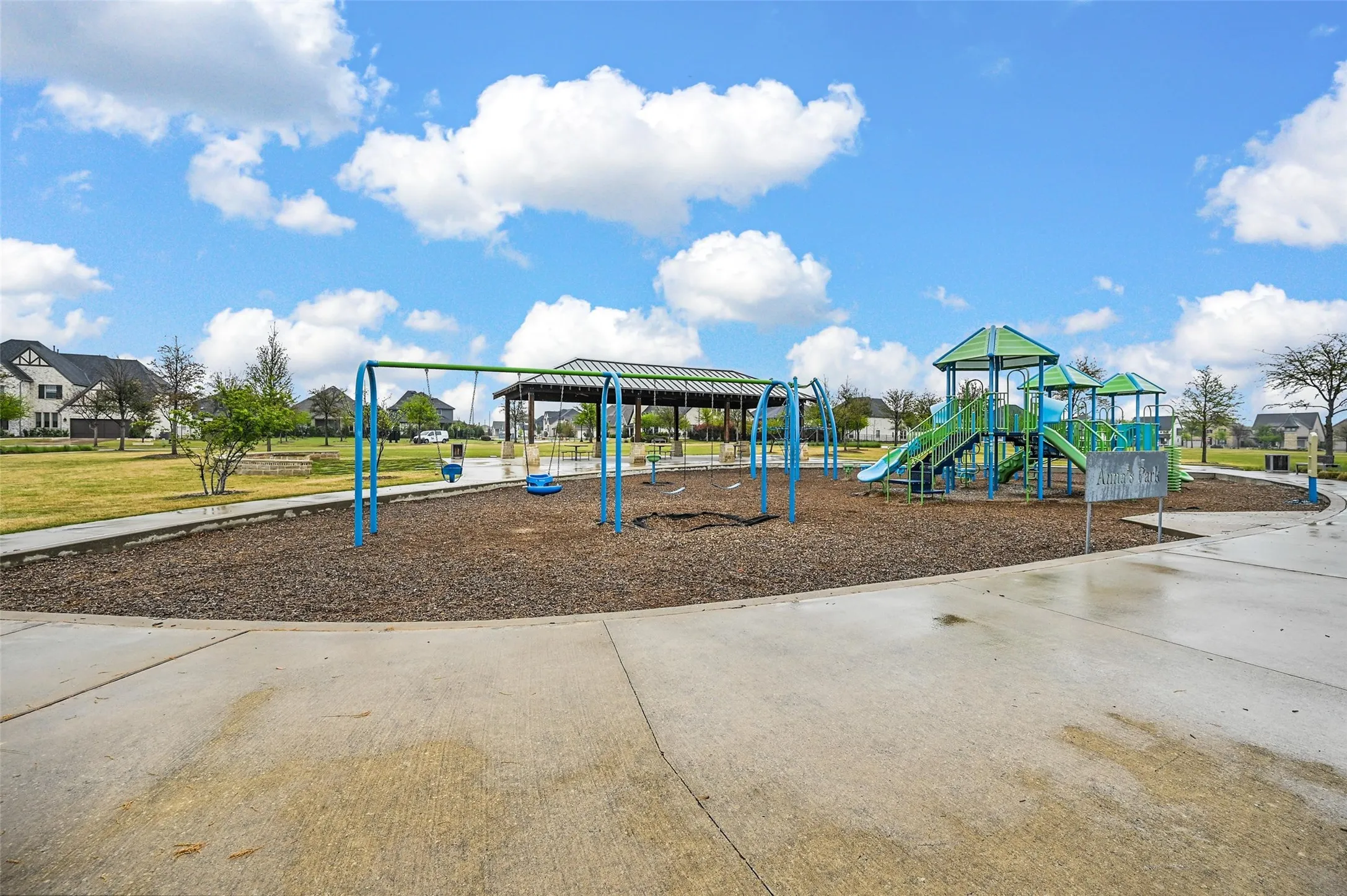 Single Family Residence For Rent in Collin County , 14336 Gatewood Lane, Frisco, Texas 75035, 5 Bedroom, 5 Bathroom, 2 Garage spaces, 3,720 Sqft, built in 2018, Preowned, mls#21236371, Real Estate Agent in Frisco, Homes For Rent in Collin county, Homes For Rent in Frisco, Realtor in Frisco Texas, Real Estate Brokerage Independent Realty Texas, Luminita Cordes Realtor