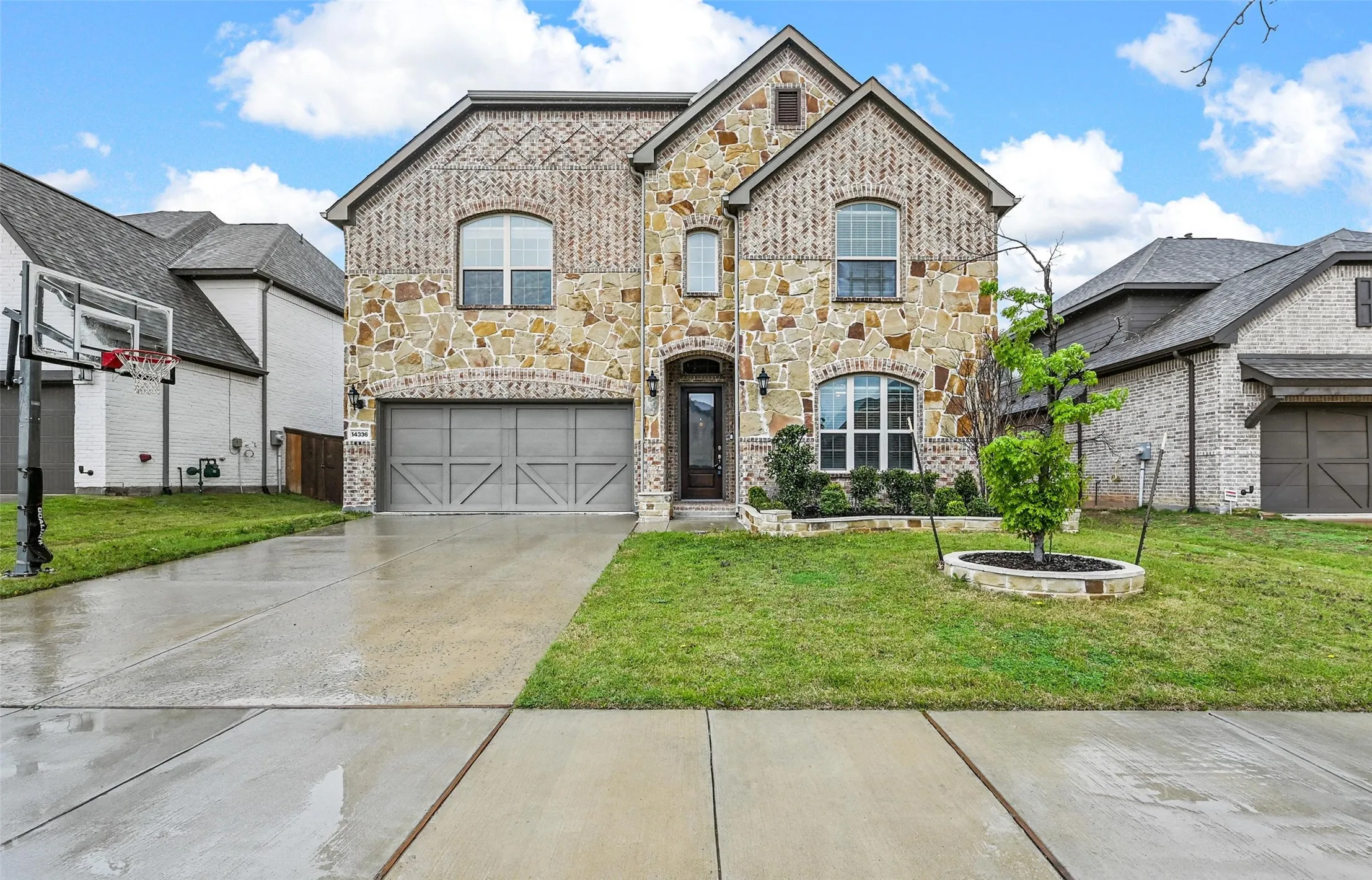 Single Family Residence For Rent in Collin County , 14336 Gatewood Lane, Frisco, Texas 75035, 5 Bedroom, 5 Bathroom, 2 Garage spaces, 3,720 Sqft, built in 2018, Preowned, mls#21236371, Real Estate Agent in Frisco, Homes For Rent in Collin county, Homes For Rent in Frisco, Realtor in Frisco Texas, Real Estate Brokerage Independent Realty Texas, Luminita Cordes Realtor