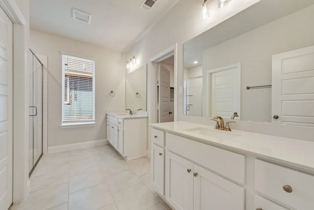 Single Family Residence For Sale in Tarrant County , 508 Marcus Lane, Crowley, Texas 76036, 5 Bedroom, 5 Bathroom, 2 Garage spaces, 3,570 Sqft, built in 2026, New Construction - Complete, mls#21236381, Real Estate Agent in Crowley, Homes For Sale in Tarrant county, Homes For Sale in Crowley, Realtor in Crowley Texas, Real Estate Brokerage Independent Realty Texas, Luminita Cordes Realtor