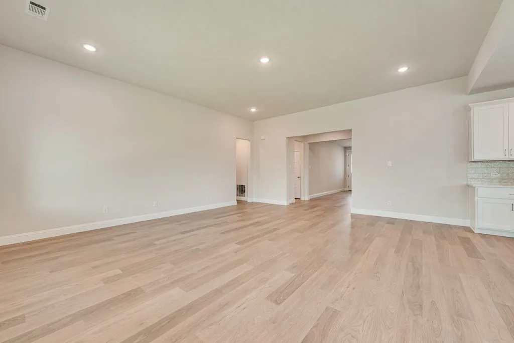 Single Family Residence For Sale in Tarrant County , 508 Marcus Lane, Crowley, Texas 76036, 5 Bedroom, 5 Bathroom, 2 Garage spaces, 3,570 Sqft, built in 2026, New Construction - Complete, mls#21236381, Real Estate Agent in Crowley, Homes For Sale in Tarrant county, Homes For Sale in Crowley, Realtor in Crowley Texas, Real Estate Brokerage Independent Realty Texas, Luminita Cordes Realtor