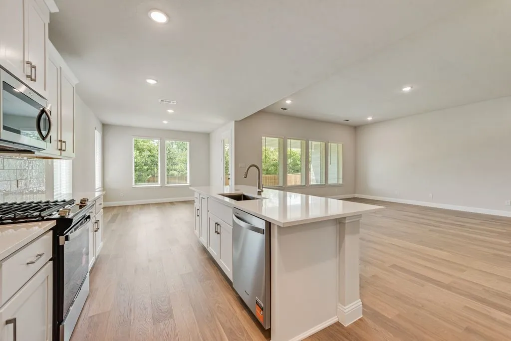 Single Family Residence For Sale in Tarrant County , 508 Marcus Lane, Crowley, Texas 76036, 5 Bedroom, 5 Bathroom, 2 Garage spaces, 3,570 Sqft, built in 2026, New Construction - Complete, mls#21236381, Real Estate Agent in Crowley, Homes For Sale in Tarrant county, Homes For Sale in Crowley, Realtor in Crowley Texas, Real Estate Brokerage Independent Realty Texas, Luminita Cordes Realtor