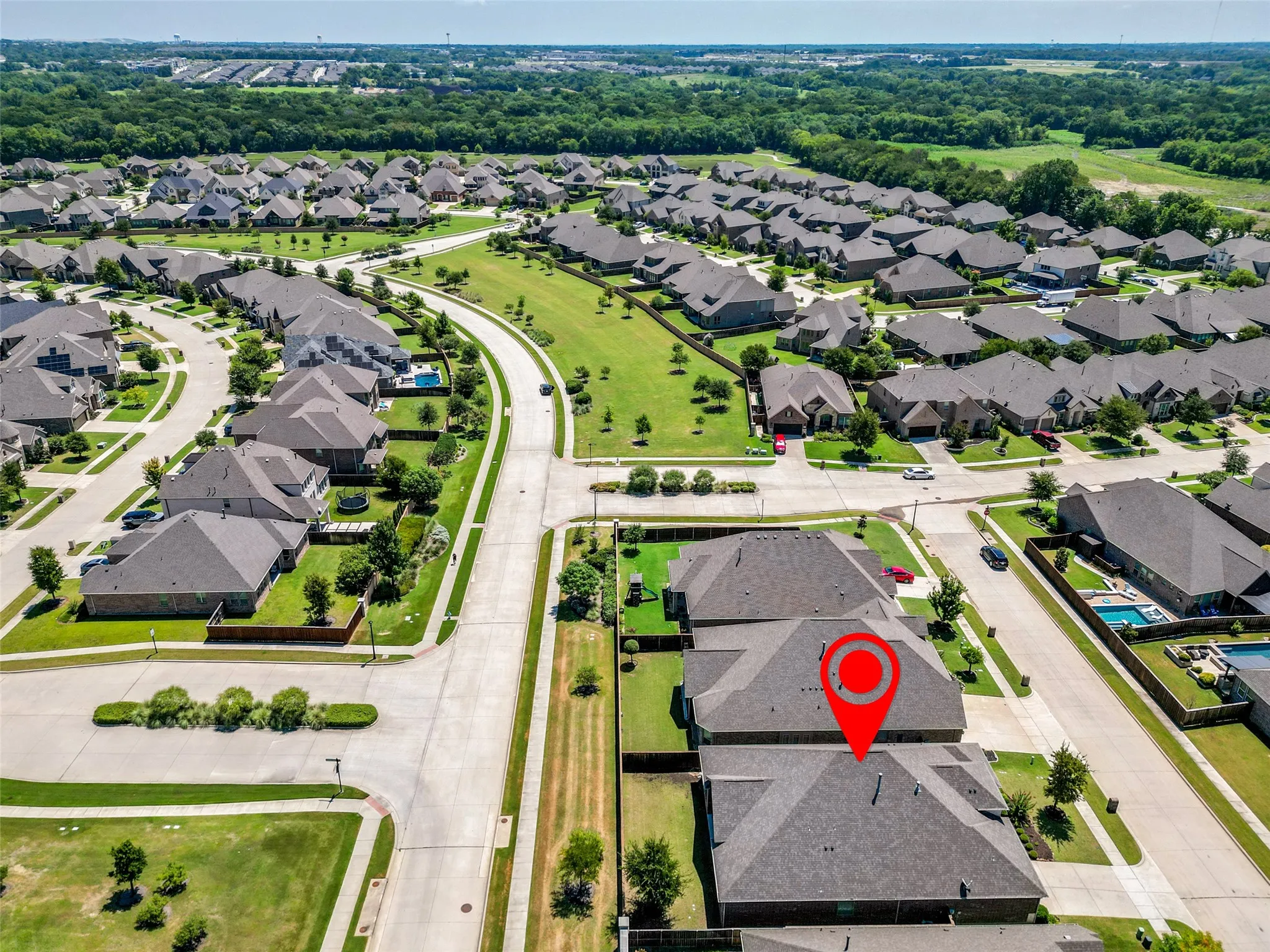 Single Family Residence For Sale in Collin County , 501 Green Valley Drive, Mc Kinney, Texas 75071, 3 Bedroom, 3 Bathroom, 3 Garage spaces, 2,770 Sqft, built in 2017, mls#21235627, Real Estate Agent in Mc Kinney, Homes For Sale in Collin county, Homes For Sale in Mc Kinney, Realtor in Mc Kinney Texas, Real Estate Brokerage Independent Realty Texas, Luminita Cordes Realtor
