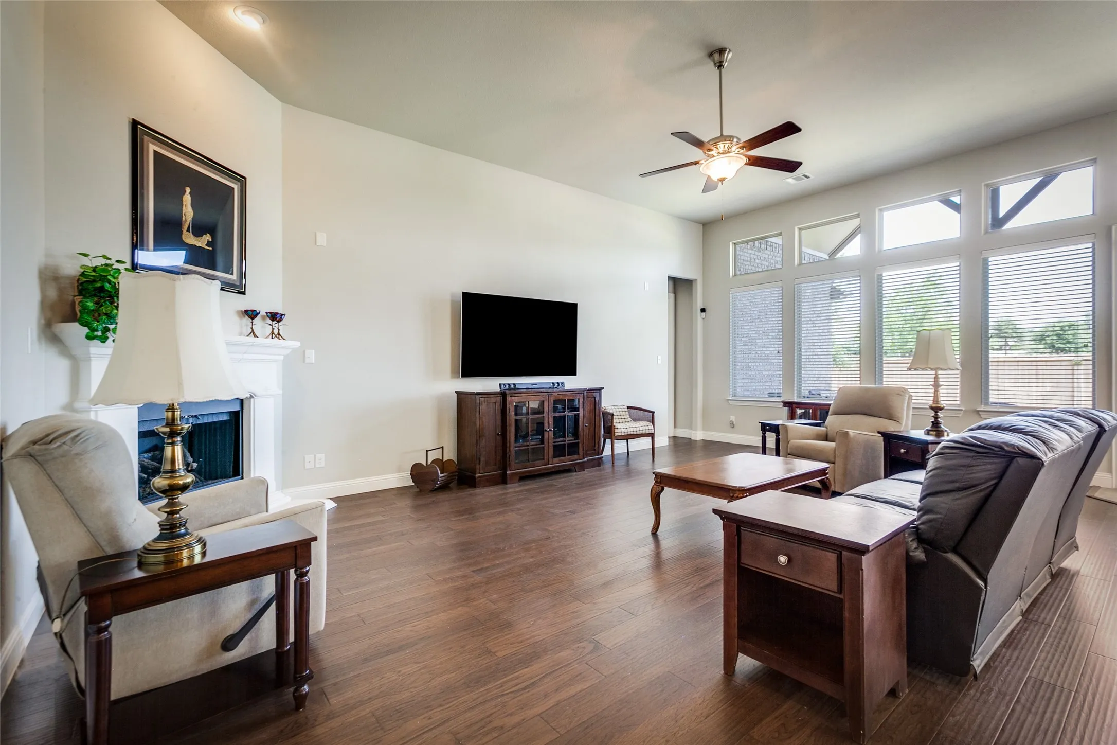 Lots of space for furniture