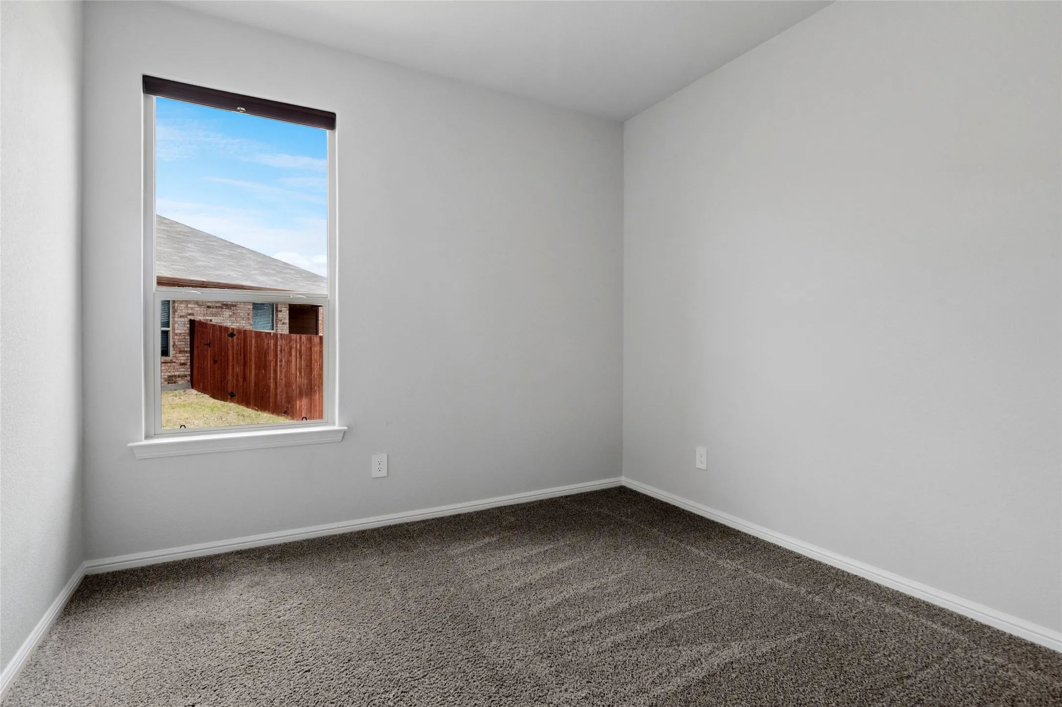 Single Family Residence For Sale in Tarrant County , 5420 Gold Pond Drive, Fort Worth, Texas 76179, 5 Bedroom, 3 Bathroom, 2 Garage spaces, 2,125 Sqft, built in 2024, Price $370,000, mls#21236410, Real Estate Agent in Fort Worth, Homes For Sale in Tarrant county, Homes For Sale in Fort Worth, Realtor in Fort Worth Texas, Real Estate Brokerage Independent Realty Texas, Luminita Cordes Realtor