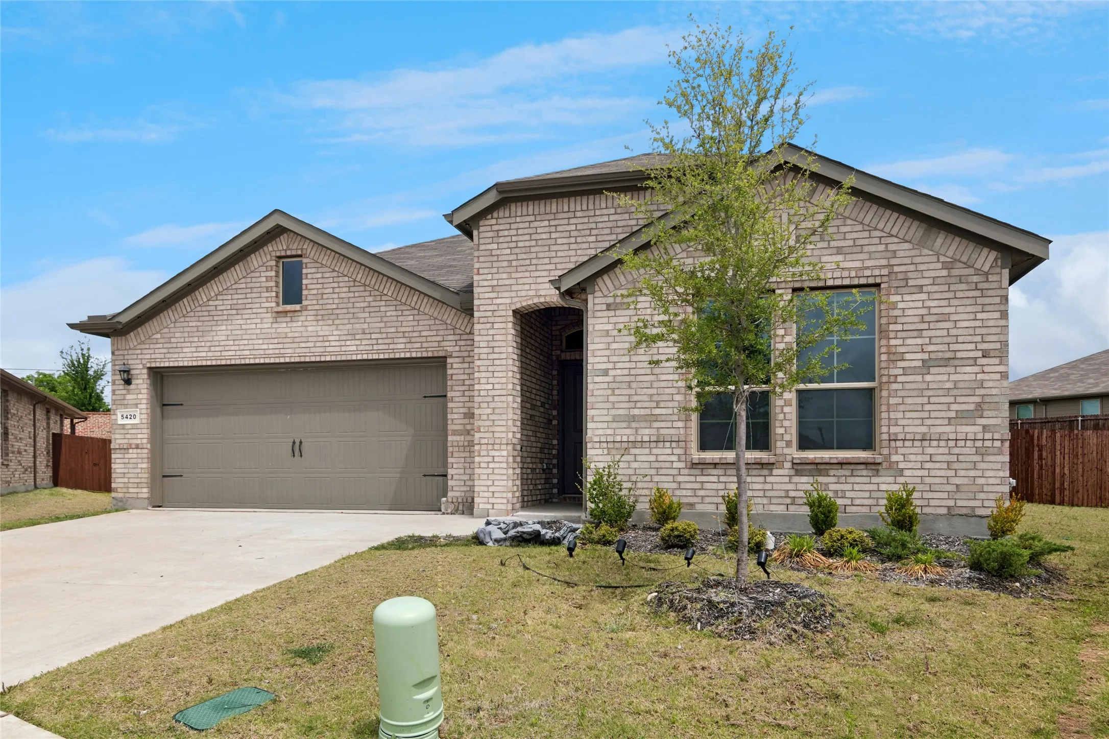 Single Family Residence For Sale in Tarrant County , 5420 Gold Pond Drive, Fort Worth, Texas 76179, 5 Bedroom, 3 Bathroom, 2 Garage spaces, 2,125 Sqft, built in 2024, Price $370,000, mls#21236410, Real Estate Agent in Fort Worth, Homes For Sale in Tarrant county, Homes For Sale in Fort Worth, Realtor in Fort Worth Texas, Real Estate Brokerage Independent Realty Texas, Luminita Cordes Realtor