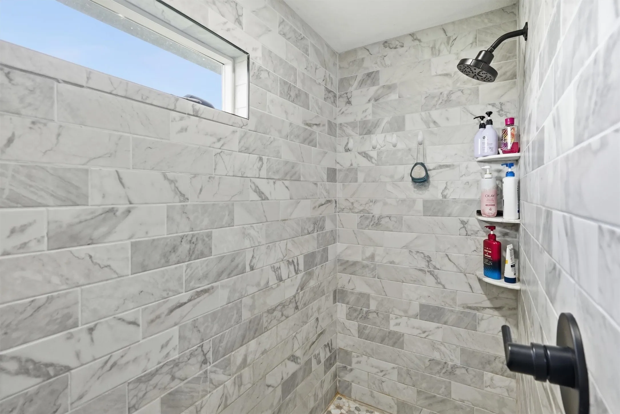 Beautiful 2nd Bath Shower