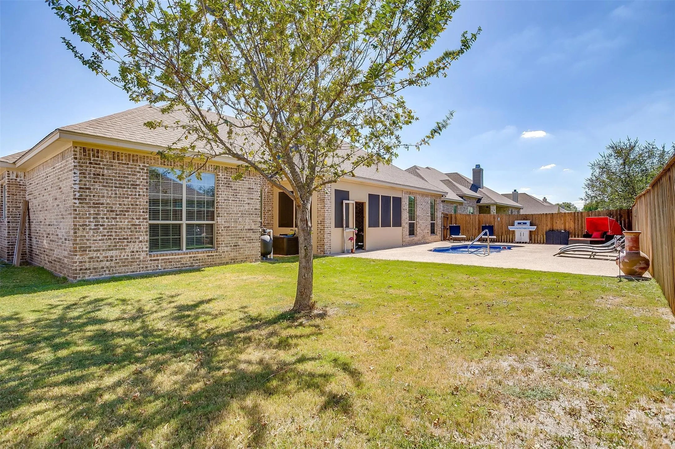 Single Family Residence For Sale in Mc Lennan County , 2217 Augustine, Waco, Texas 76712, 4 Bedrooms, 3 Bathrooms, 2 Garage spaces, 2,234 Sqft, built in 2014, Price $479,250, mls#21231897, Real Estate Agent in Waco, Homes For Sale in Mc Lennan county, Homes For Sale in Waco, Realtor in Waco Texas, Real Estate Brokerage Independent Realty Texas, Luminita Cordes Realtor