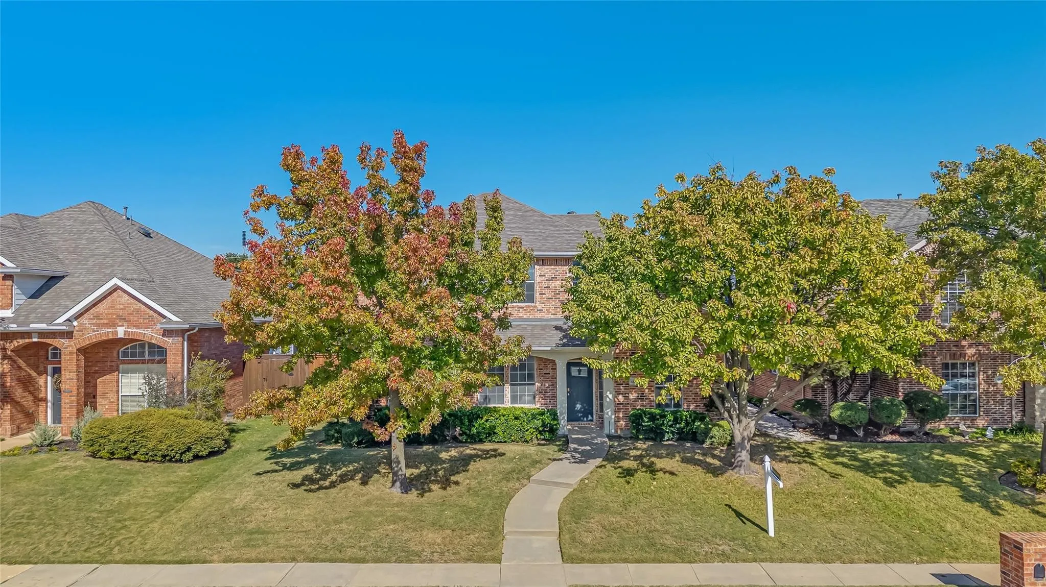 Single Family Residence For Sale in Collin County , 4609 Forest Park Road, Plano, Texas 75024, 5 Bedroom, 3 Bathroom, 2 Garage spaces, 2,971 Sqft, built in 2000, mls#21236289, Real Estate Agent in Plano, Homes For Sale in Collin county, Homes For Sale in Plano, Realtor in Plano Texas, Real Estate Brokerage Independent Realty Texas, Luminita Cordes Realtor