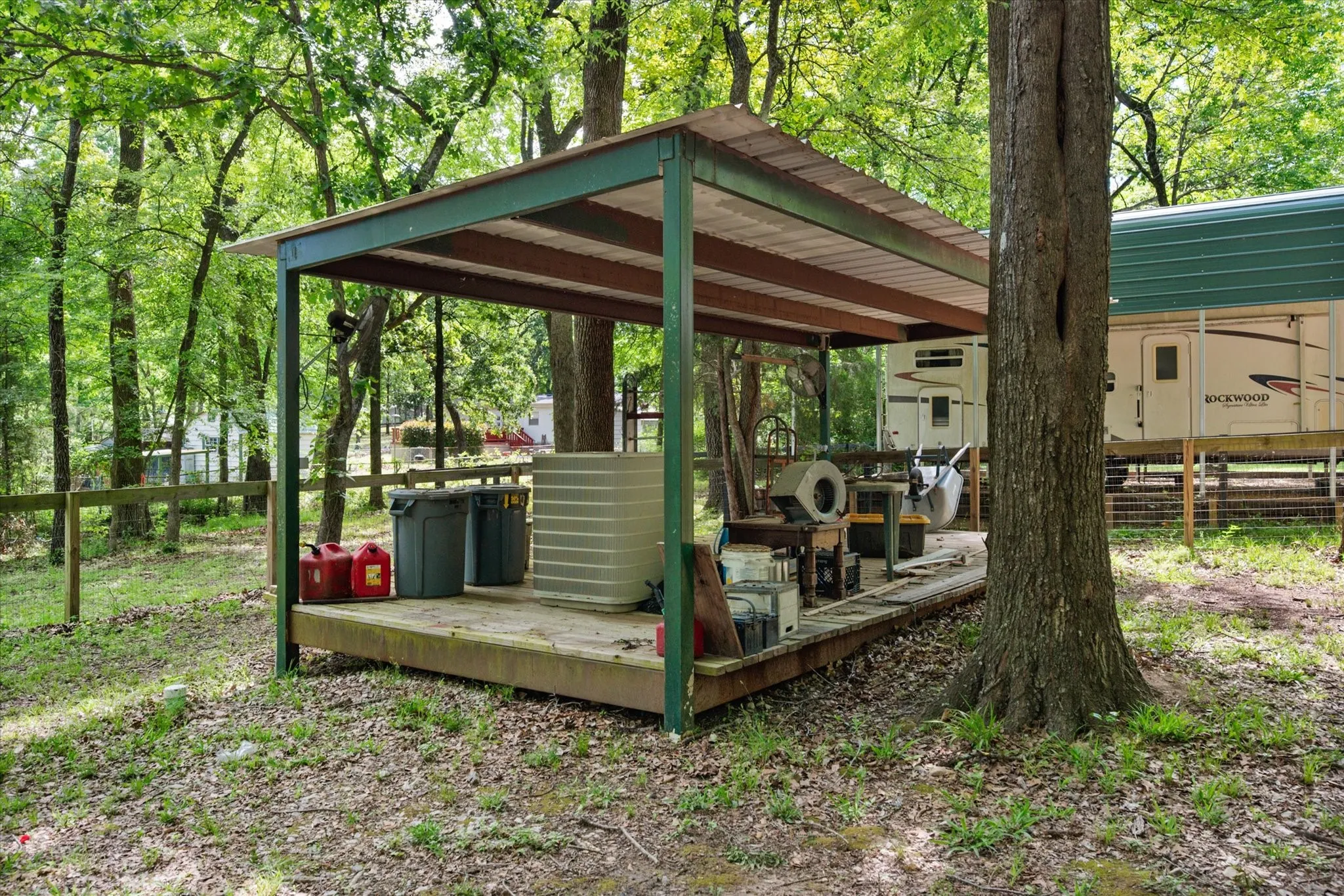 Mobile Home For Sale in Freestone County , 178 Kingswood Drive, Streetman, Texas 75859, 3 Bedroom, 2 Bathroom, Garage spaces, 1,152 Sqft, built in 2006, Preowned, mls#21234788, Real Estate Agent in Streetman, Homes For Sale in Freestone county, Homes For Sale in Streetman, Realtor in Streetman Texas, Real Estate Brokerage Independent Realty Texas, Luminita Cordes Realtor