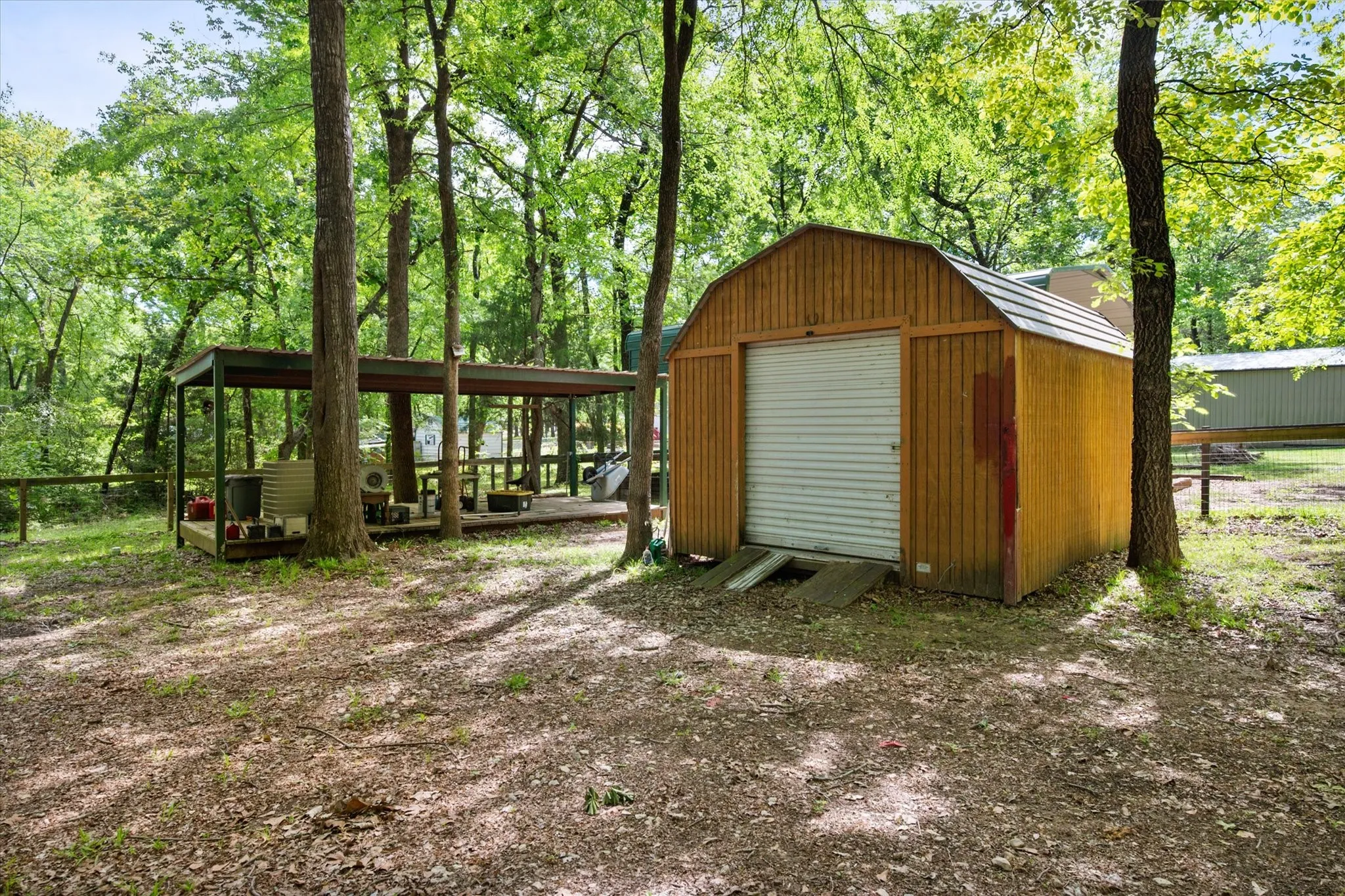 Mobile Home For Sale in Freestone County , 178 Kingswood Drive, Streetman, Texas 75859, 3 Bedroom, 2 Bathroom, Garage spaces, 1,152 Sqft, built in 2006, Preowned, mls#21234788, Real Estate Agent in Streetman, Homes For Sale in Freestone county, Homes For Sale in Streetman, Realtor in Streetman Texas, Real Estate Brokerage Independent Realty Texas, Luminita Cordes Realtor