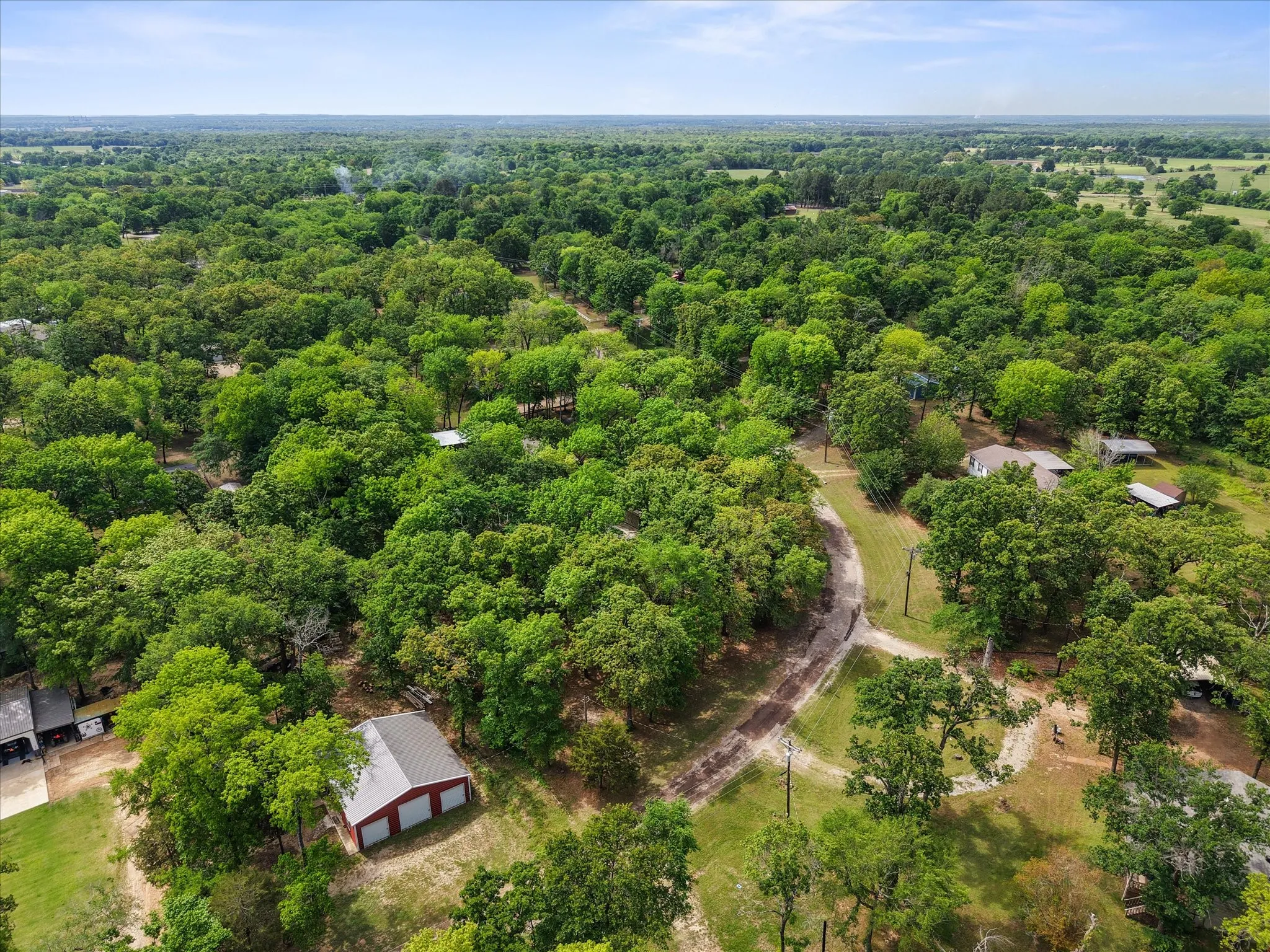 Mobile Home For Sale in Freestone County , 178 Kingswood Drive, Streetman, Texas 75859, 3 Bedroom, 2 Bathroom, Garage spaces, 1,152 Sqft, built in 2006, Preowned, mls#21234788, Real Estate Agent in Streetman, Homes For Sale in Freestone county, Homes For Sale in Streetman, Realtor in Streetman Texas, Real Estate Brokerage Independent Realty Texas, Luminita Cordes Realtor