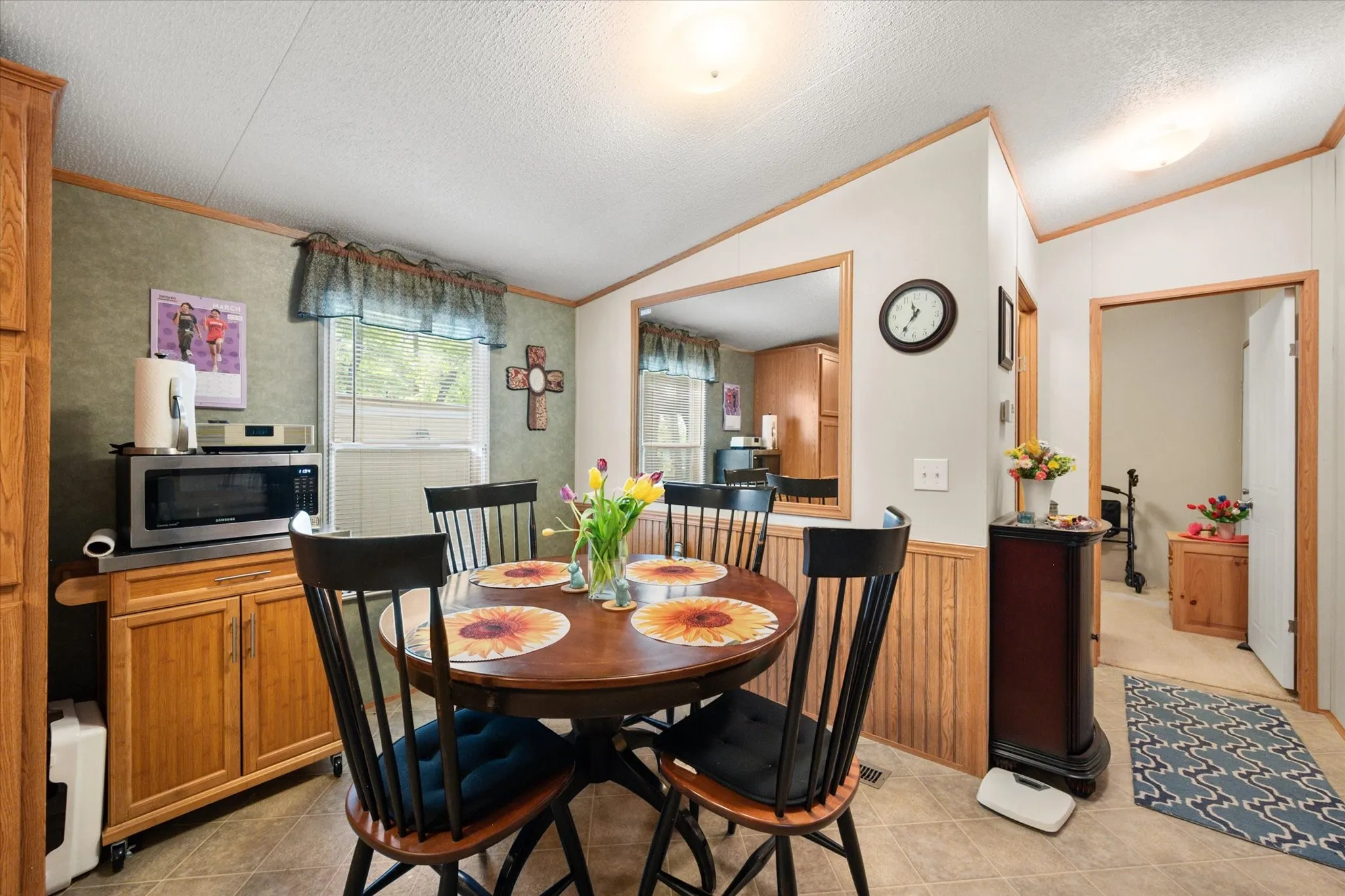 Mobile Home For Sale in Freestone County , 178 Kingswood Drive, Streetman, Texas 75859, 3 Bedroom, 2 Bathroom, Garage spaces, 1,152 Sqft, built in 2006, Preowned, mls#21234788, Real Estate Agent in Streetman, Homes For Sale in Freestone county, Homes For Sale in Streetman, Realtor in Streetman Texas, Real Estate Brokerage Independent Realty Texas, Luminita Cordes Realtor