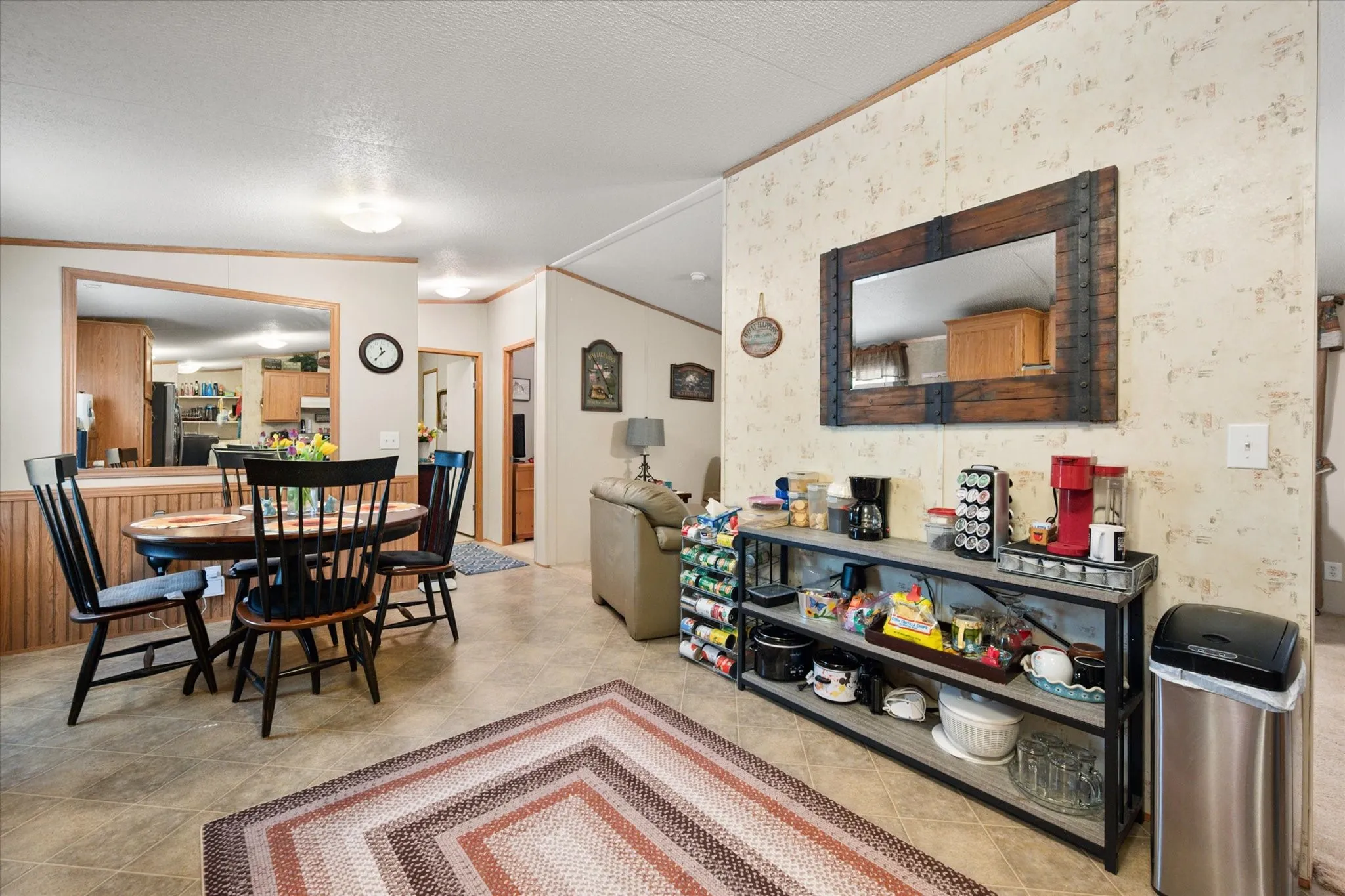 Mobile Home For Sale in Freestone County , 178 Kingswood Drive, Streetman, Texas 75859, 3 Bedroom, 2 Bathroom, Garage spaces, 1,152 Sqft, built in 2006, Preowned, mls#21234788, Real Estate Agent in Streetman, Homes For Sale in Freestone county, Homes For Sale in Streetman, Realtor in Streetman Texas, Real Estate Brokerage Independent Realty Texas, Luminita Cordes Realtor