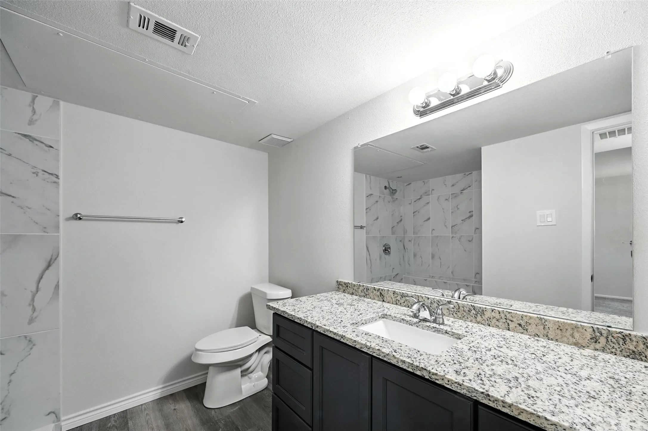Condominium For Rent in Dallas County , 5626 Preston Oaks Road 22C, Dallas, Texas 75254, 1 Bedroom, 2 Bathroom, Garage spaces, 912 Sqft, built in 1981, Preowned, mls#21236526, Real Estate Agent in Dallas, Homes For Rent in Dallas county, Homes For Rent in Dallas, Realtor in Dallas Texas, Real Estate Brokerage Independent Realty Texas, Luminita Cordes Realtor