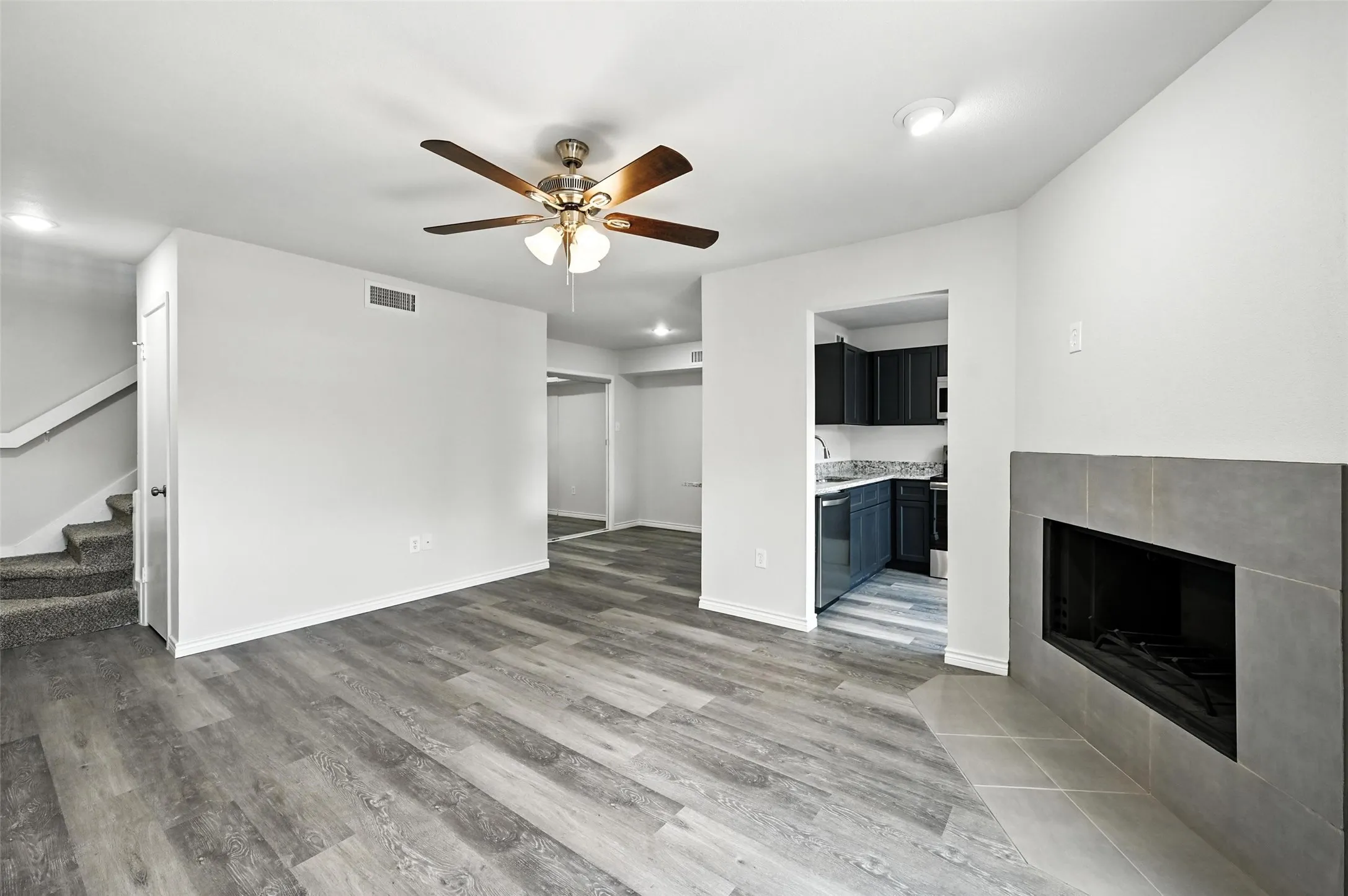 Condominium For Rent in Dallas County , 5626 Preston Oaks Road 22C, Dallas, Texas 75254, 1 Bedroom, 2 Bathroom, Garage spaces, 912 Sqft, built in 1981, Preowned, mls#21236526, Real Estate Agent in Dallas, Homes For Rent in Dallas county, Homes For Rent in Dallas, Realtor in Dallas Texas, Real Estate Brokerage Independent Realty Texas, Luminita Cordes Realtor