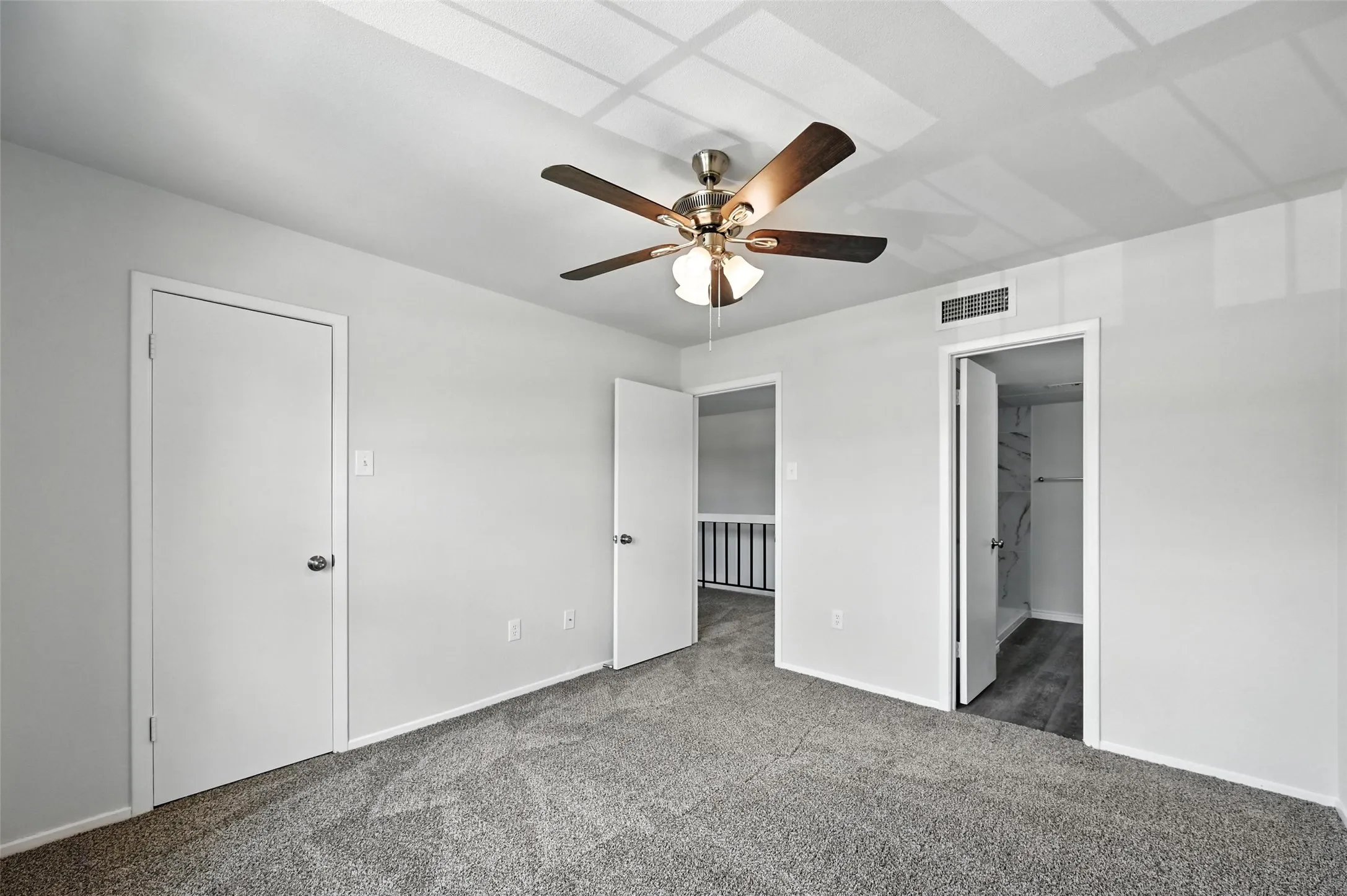 Condominium For Rent in Dallas County , 5626 Preston Oaks Road 22C, Dallas, Texas 75254, 1 Bedroom, 2 Bathroom, Garage spaces, 912 Sqft, built in 1981, Preowned, mls#21236526, Real Estate Agent in Dallas, Homes For Rent in Dallas county, Homes For Rent in Dallas, Realtor in Dallas Texas, Real Estate Brokerage Independent Realty Texas, Luminita Cordes Realtor