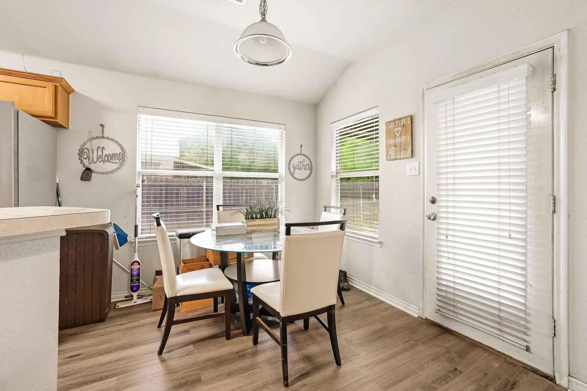Dining area directly off of the kitchen.