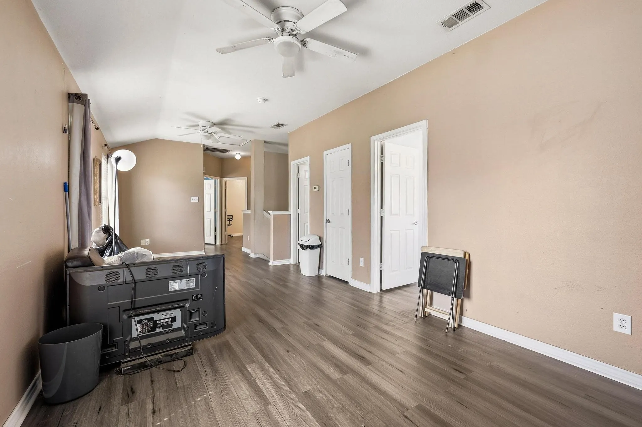 Second level living area/game room.