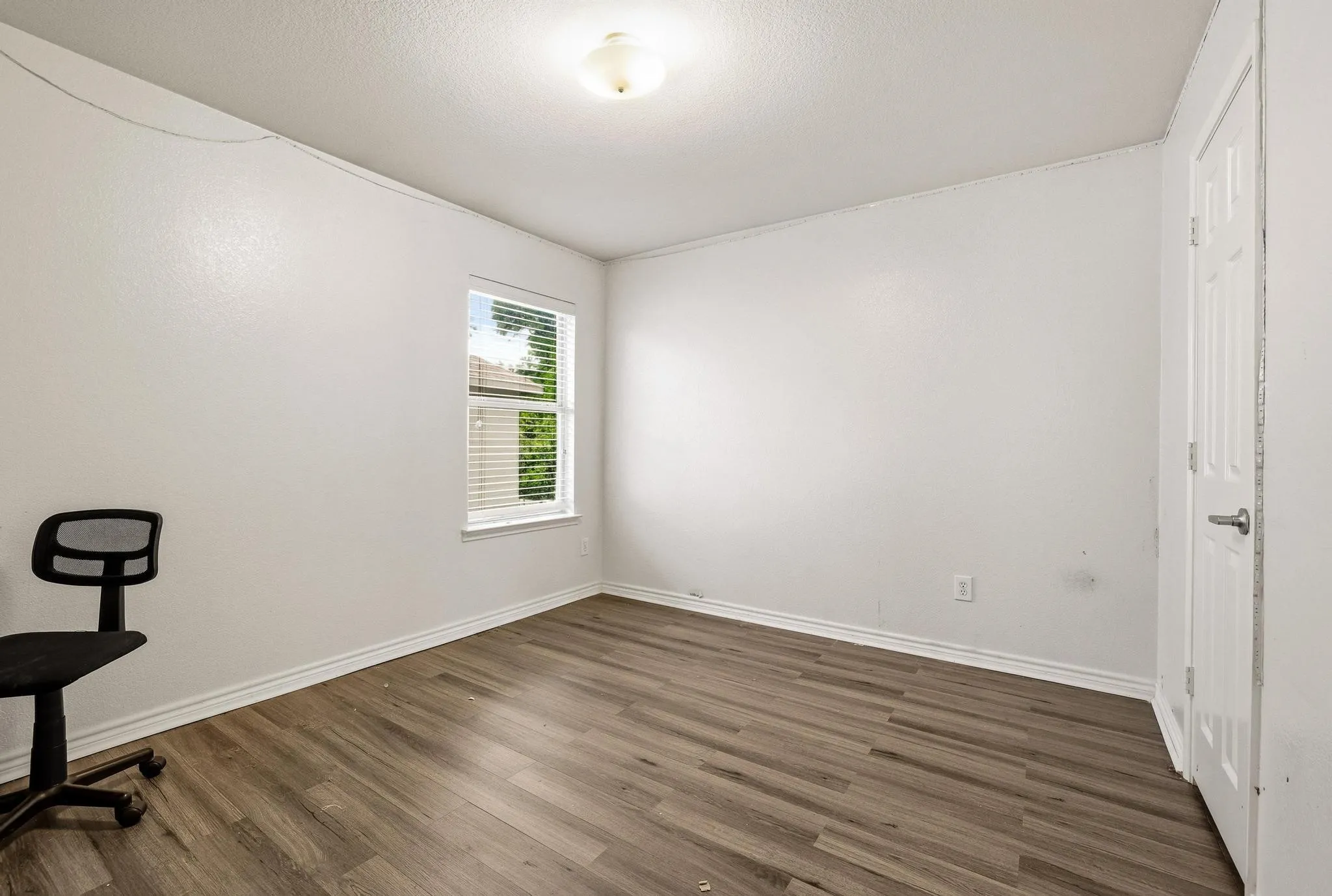 Single Family Residence For Sale in Collin County , 704 Acacia Drive, Anna, Texas 75409, 4 Bedroom, 3 Bathroom, 2 Garage spaces, 2,376 Sqft, built in 2006, Preowned, mls#21229989, Real Estate Agent in Anna, Homes For Sale in Collin county, Homes For Sale in Anna, Realtor in Anna Texas, Real Estate Brokerage Independent Realty Texas, Luminita Cordes Realtor