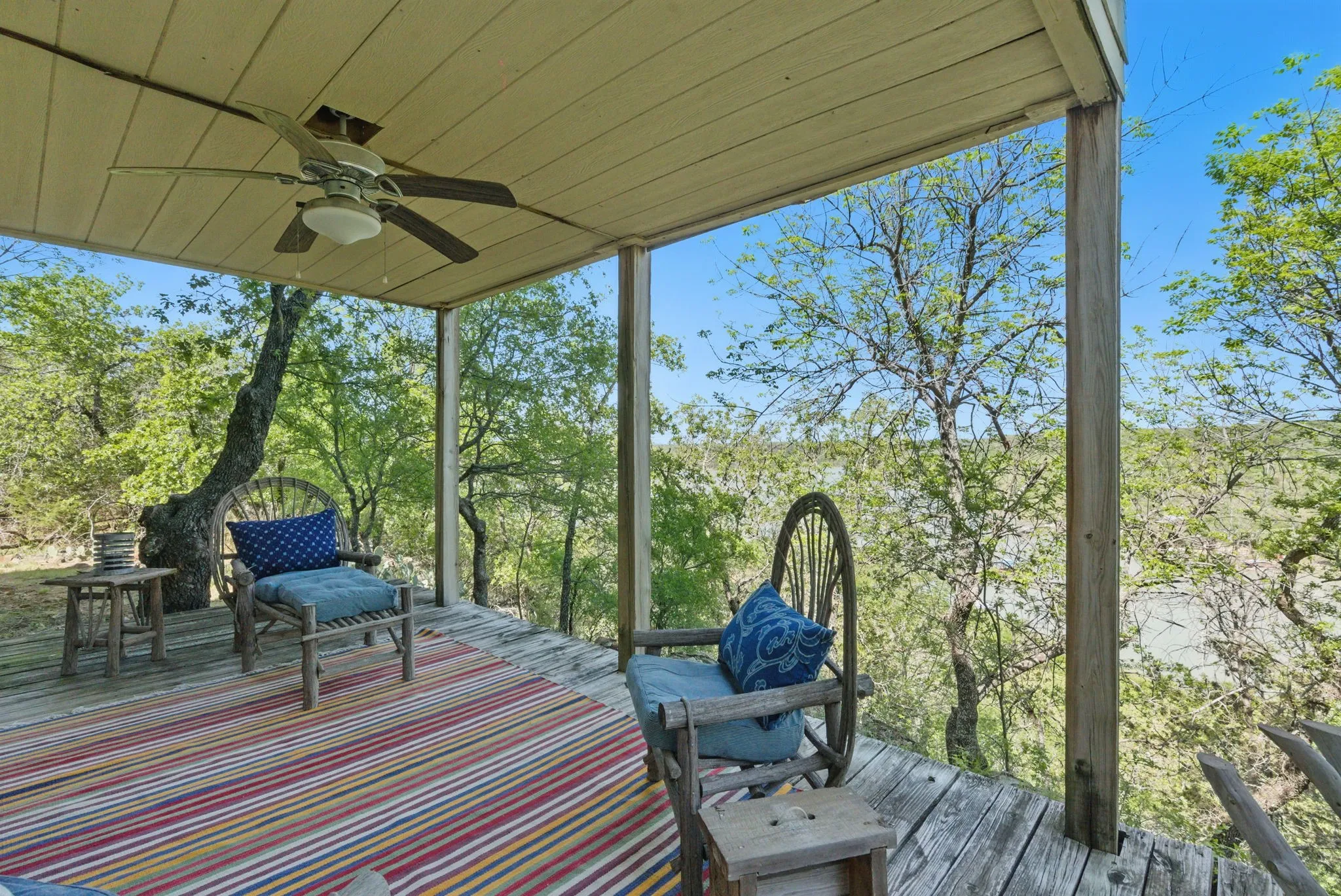 Single Family Residence For Sale in Palo Pinto County , 2775 S Lakeview Drive, Gordon, Texas 76453, 3 Bedroom, 1 Bathroom, 2 Garage spaces, 1,908 Sqft, built in 2007, Preowned, Price $430,000, mls#21235280, Real Estate Agent in Gordon, Homes For Sale in Palo Pinto county, Homes For Sale in Gordon, Realtor in Gordon Texas, Real Estate Brokerage Independent Realty Texas, Luminita Cordes Realtor
