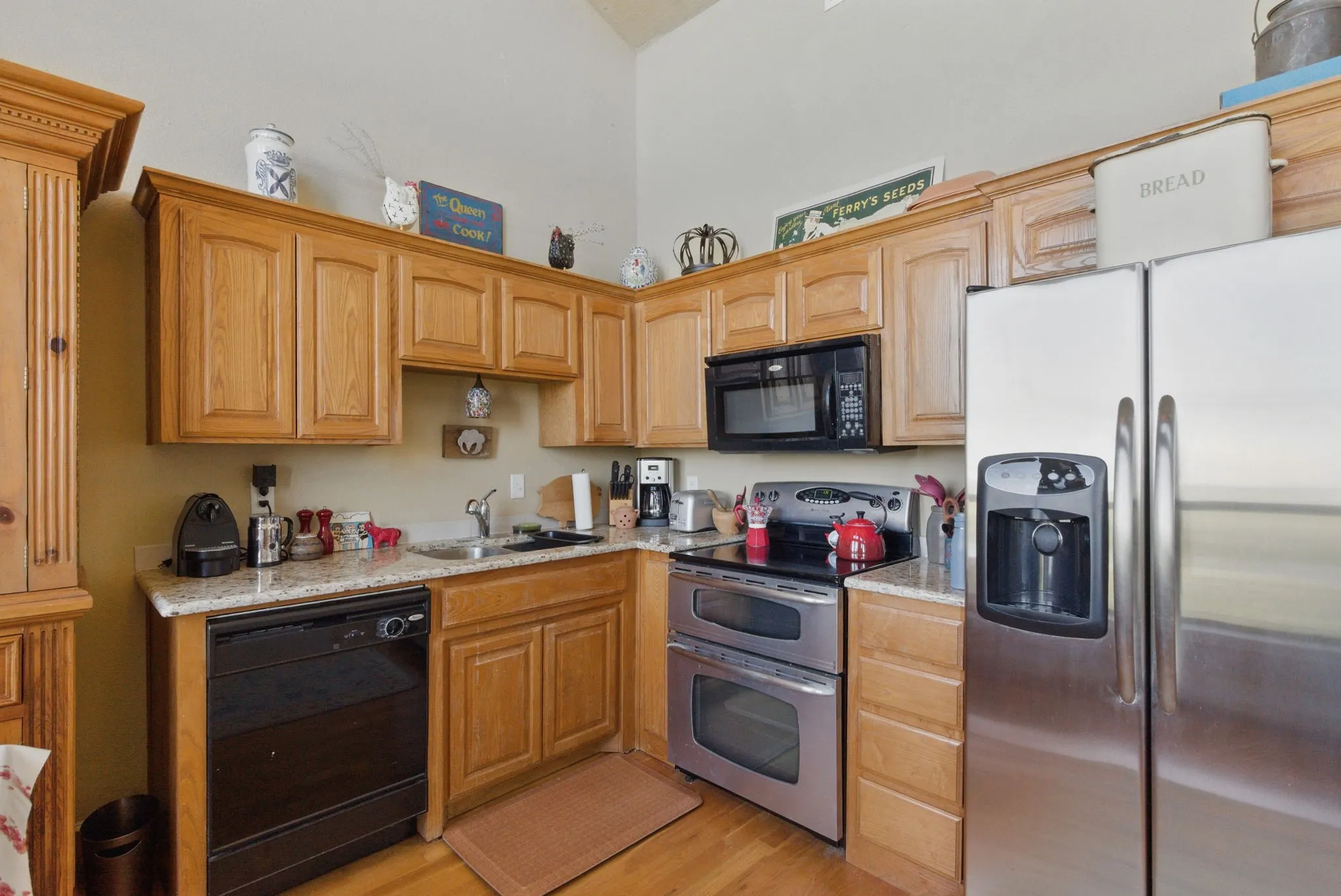Single Family Residence For Sale in Palo Pinto County , 2775 S Lakeview Drive, Gordon, Texas 76453, 3 Bedroom, 1 Bathroom, 2 Garage spaces, 1,908 Sqft, built in 2007, Preowned, Price $430,000, mls#21235280, Real Estate Agent in Gordon, Homes For Sale in Palo Pinto county, Homes For Sale in Gordon, Realtor in Gordon Texas, Real Estate Brokerage Independent Realty Texas, Luminita Cordes Realtor