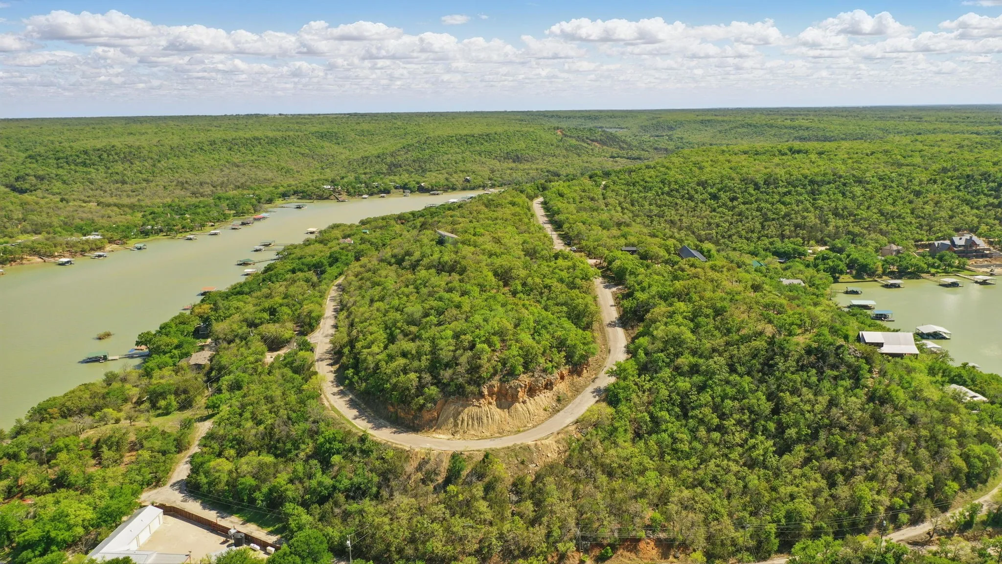 Single Family Residence For Sale in Palo Pinto County , 2775 S Lakeview Drive, Gordon, Texas 76453, 3 Bedroom, 1 Bathroom, 2 Garage spaces, 1,908 Sqft, built in 2007, Preowned, Price $430,000, mls#21235280, Real Estate Agent in Gordon, Homes For Sale in Palo Pinto county, Homes For Sale in Gordon, Realtor in Gordon Texas, Real Estate Brokerage Independent Realty Texas, Luminita Cordes Realtor