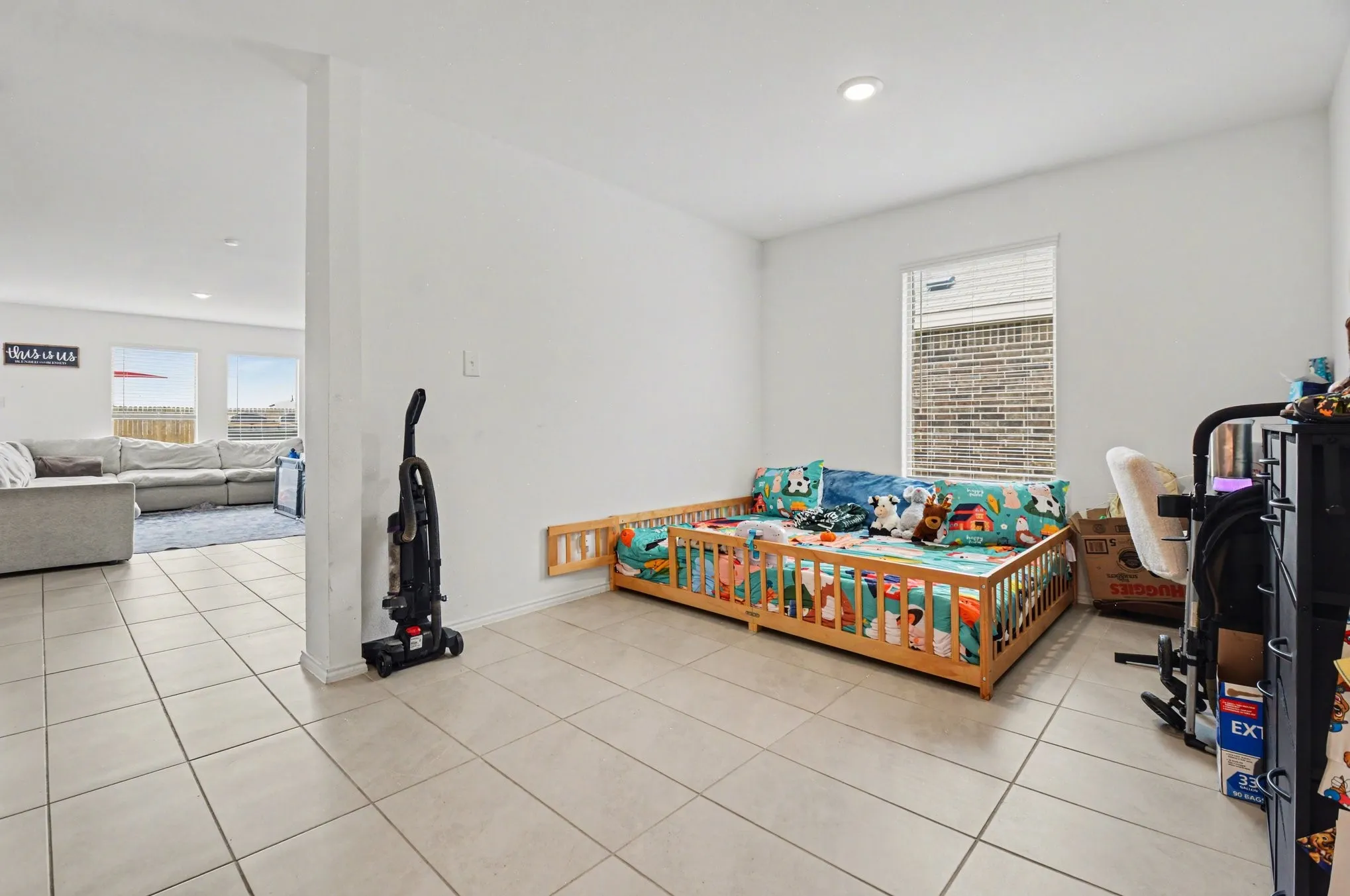 Single Family Residence For Sale in Kaufman County , 1711 High Perch Lane, Forney, Texas 75126, 4 Bedroom, 2 Bathroom, 2 Garage spaces, 1,784 Sqft, built in 2024, Preowned, mls#21235793, Real Estate Agent in Forney, Homes For Sale in Kaufman county, Homes For Sale in Forney, Realtor in Forney Texas, Real Estate Brokerage Independent Realty Texas, Luminita Cordes Realtor