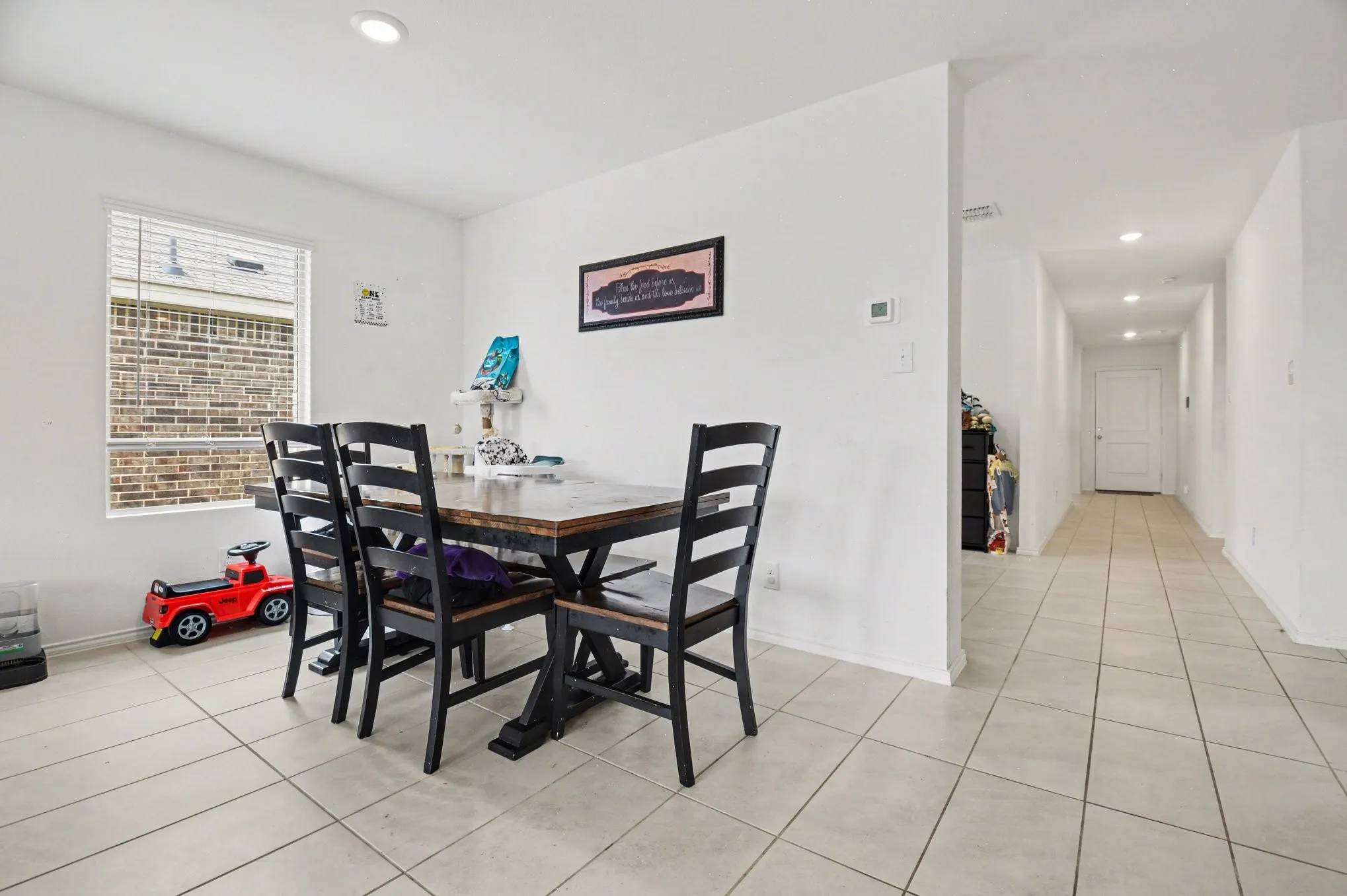 Single Family Residence For Sale in Kaufman County , 1711 High Perch Lane, Forney, Texas 75126, 4 Bedroom, 2 Bathroom, 2 Garage spaces, 1,784 Sqft, built in 2024, Preowned, mls#21235793, Real Estate Agent in Forney, Homes For Sale in Kaufman county, Homes For Sale in Forney, Realtor in Forney Texas, Real Estate Brokerage Independent Realty Texas, Luminita Cordes Realtor