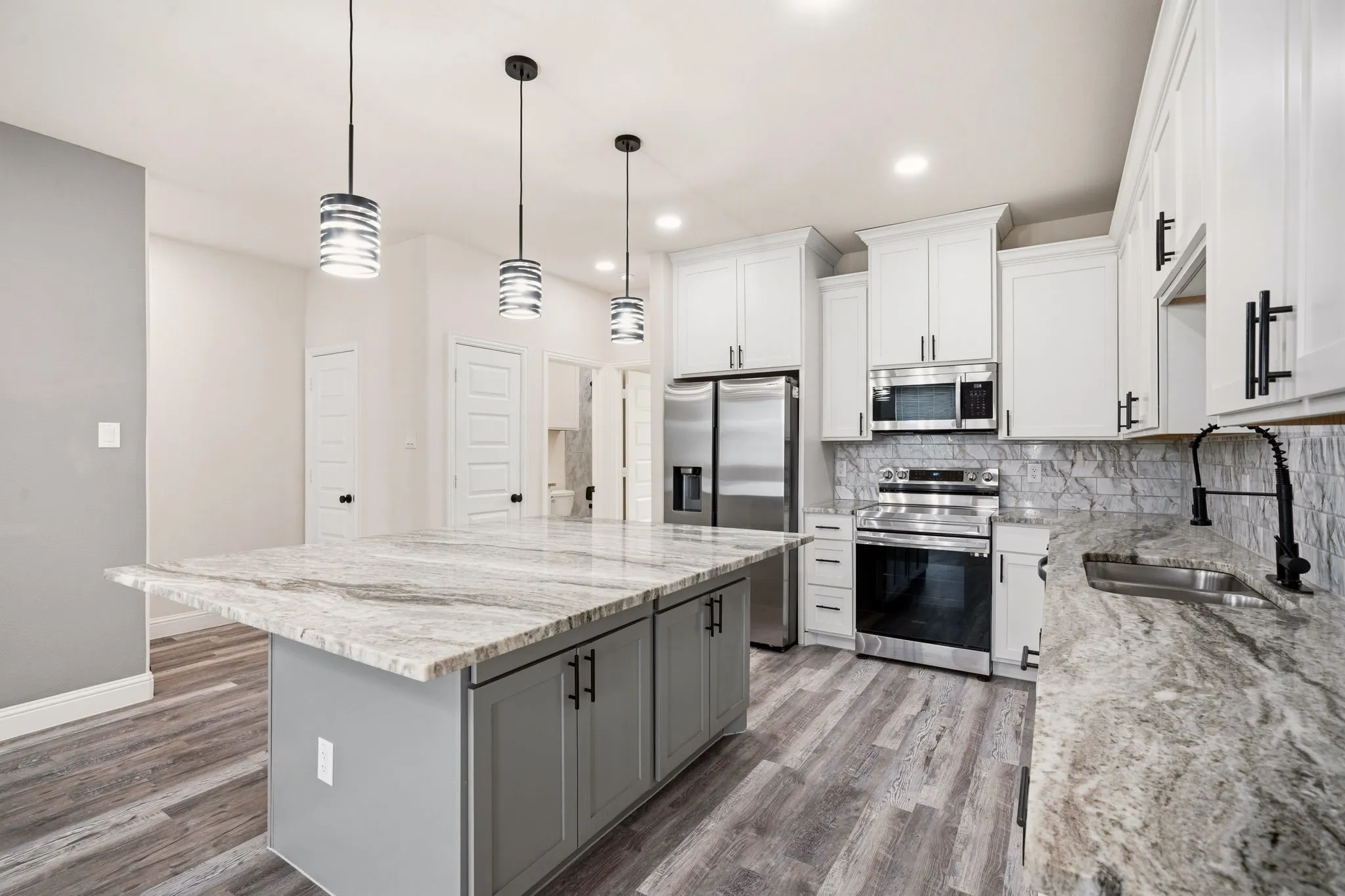 For Sale in Tarrant County , 1609 Mignon Drive, Arlington, Texas 76010, 24 Bedroom, 32 Bathroom, 16 Garage spaces, 0 Sqft, built in 2022, Preowned, mls#21236538, Real Estate Agent in Arlington, Homes For Sale in Tarrant county, Homes For Sale in Arlington, Realtor in Arlington Texas, Real Estate Brokerage Independent Realty Texas, Luminita Cordes Realtor