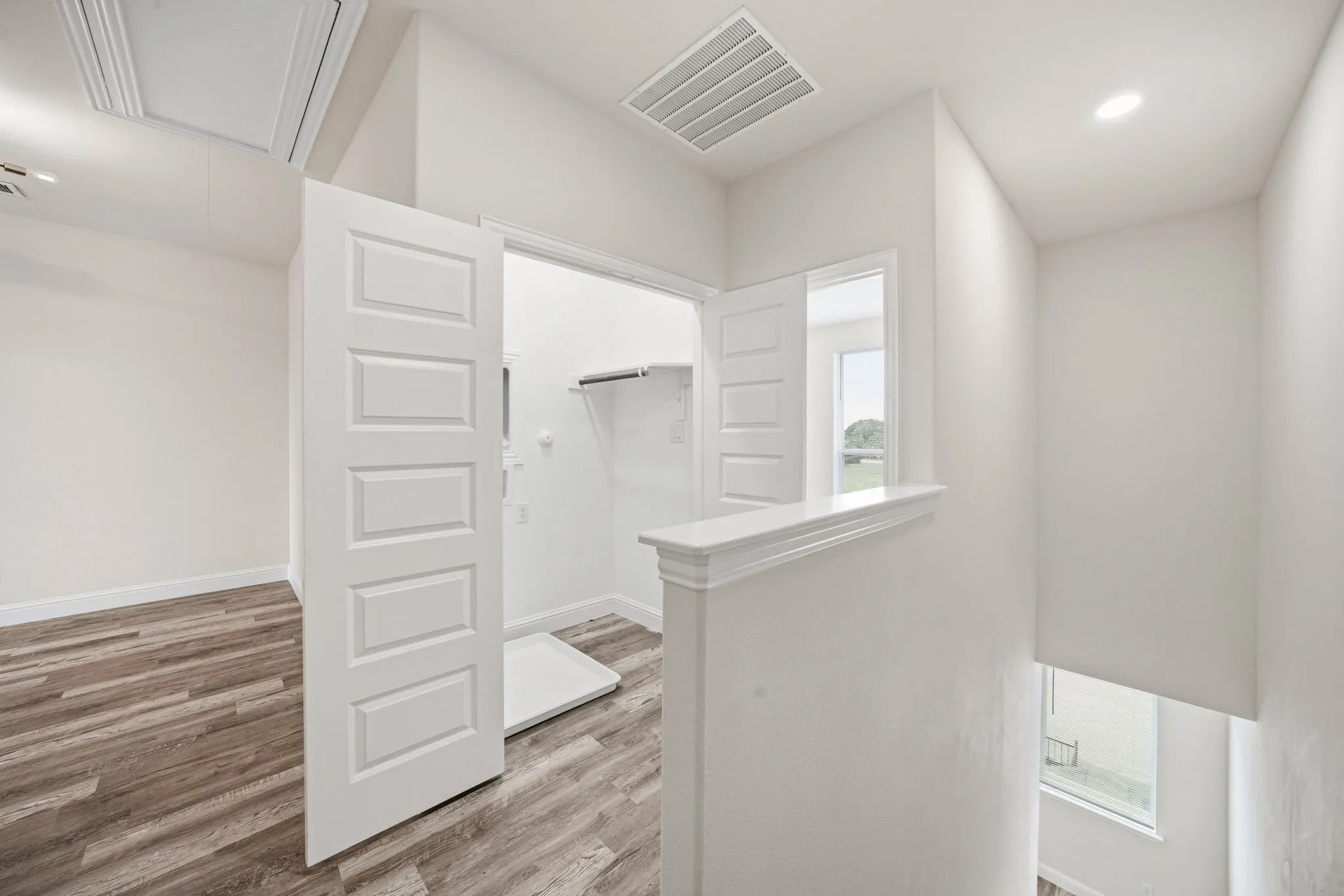 For Sale in Tarrant County , 1609 Mignon Drive, Arlington, Texas 76010, 24 Bedroom, 32 Bathroom, 16 Garage spaces, 0 Sqft, built in 2022, Preowned, mls#21236538, Real Estate Agent in Arlington, Homes For Sale in Tarrant county, Homes For Sale in Arlington, Realtor in Arlington Texas, Real Estate Brokerage Independent Realty Texas, Luminita Cordes Realtor