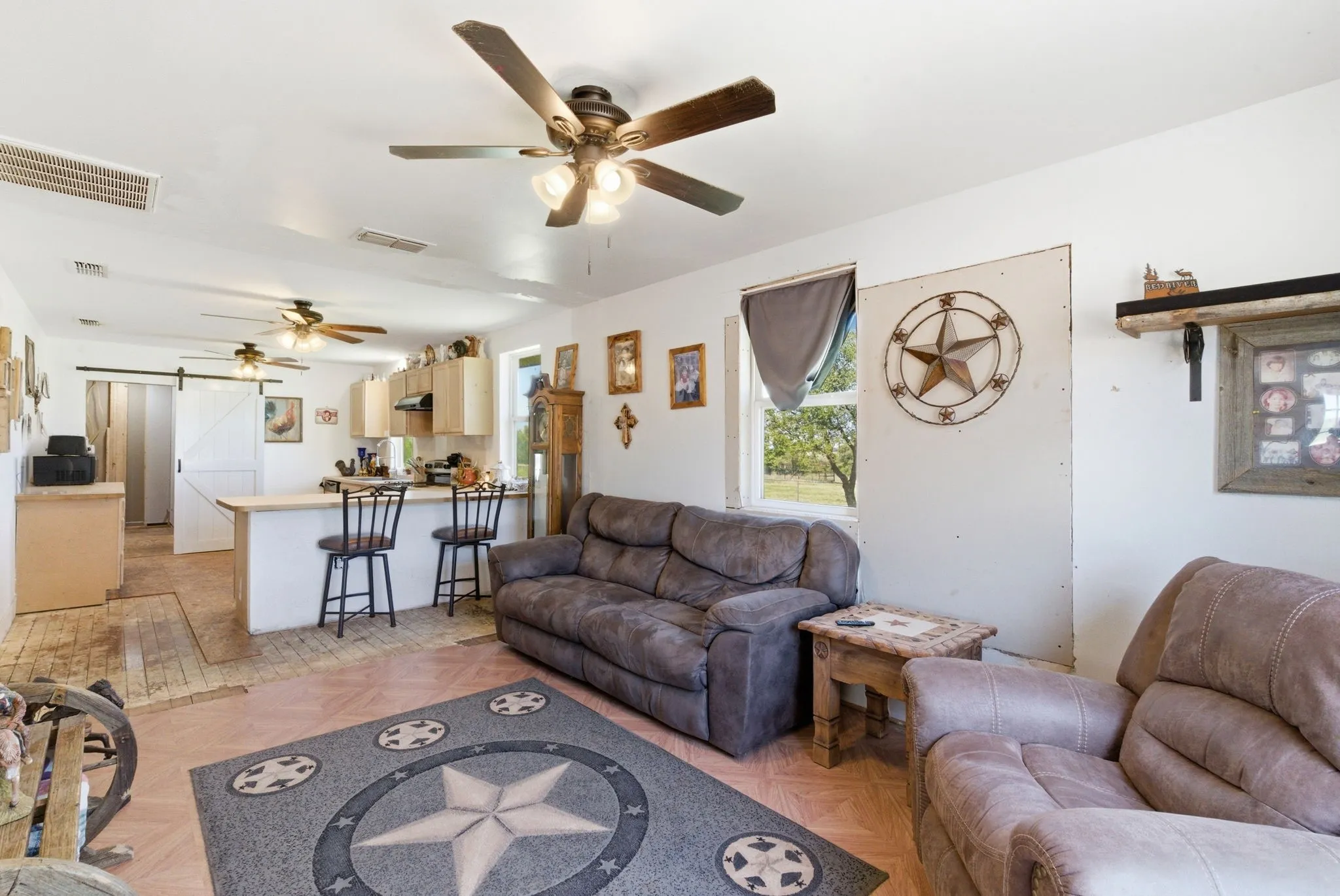Farm For Sale in Young County , 200 Strother Road, Newcastle, Texas 76372, 3 Bedroom, 2 Bathroom, Garage spaces, 2,292 Sqft, built in 1940, mls#21236574, Real Estate Agent in Newcastle, Homes For Sale in Young county, Homes For Sale in Newcastle, Realtor in Newcastle Texas, Real Estate Brokerage Independent Realty Texas, Luminita Cordes Realtor