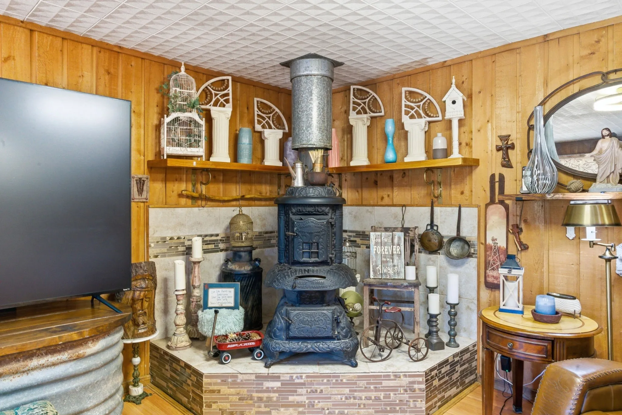 Farm For Sale in Young County , 200 Strother Road, Newcastle, Texas 76372, 3 Bedroom, 2 Bathroom, Garage spaces, 2,292 Sqft, built in 1940, mls#21236574, Real Estate Agent in Newcastle, Homes For Sale in Young county, Homes For Sale in Newcastle, Realtor in Newcastle Texas, Real Estate Brokerage Independent Realty Texas, Luminita Cordes Realtor