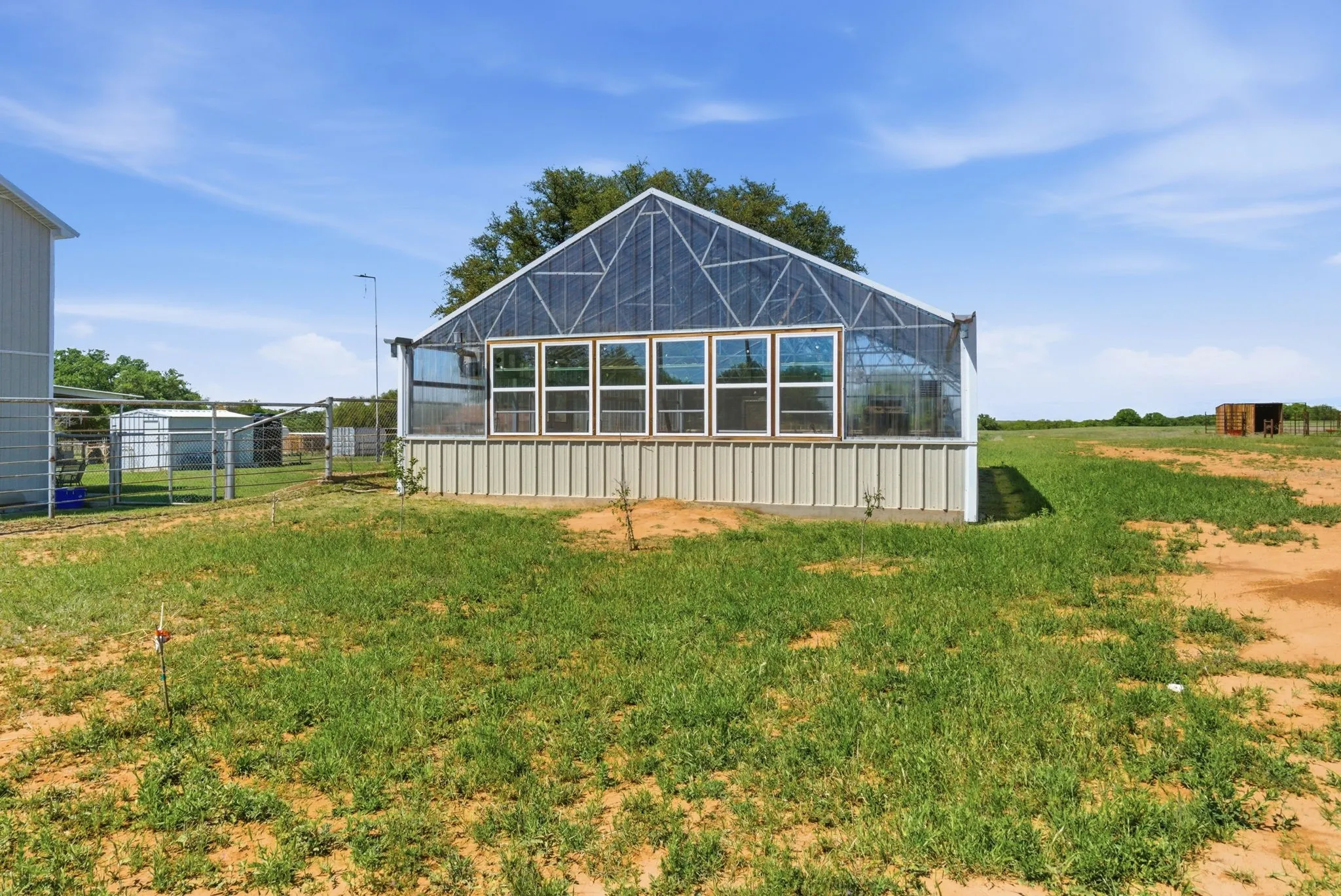 Farm For Sale in Young County , 200 Strother Road, Newcastle, Texas 76372, 3 Bedroom, 2 Bathroom, Garage spaces, 2,292 Sqft, built in 1940, mls#21236574, Real Estate Agent in Newcastle, Homes For Sale in Young county, Homes For Sale in Newcastle, Realtor in Newcastle Texas, Real Estate Brokerage Independent Realty Texas, Luminita Cordes Realtor
