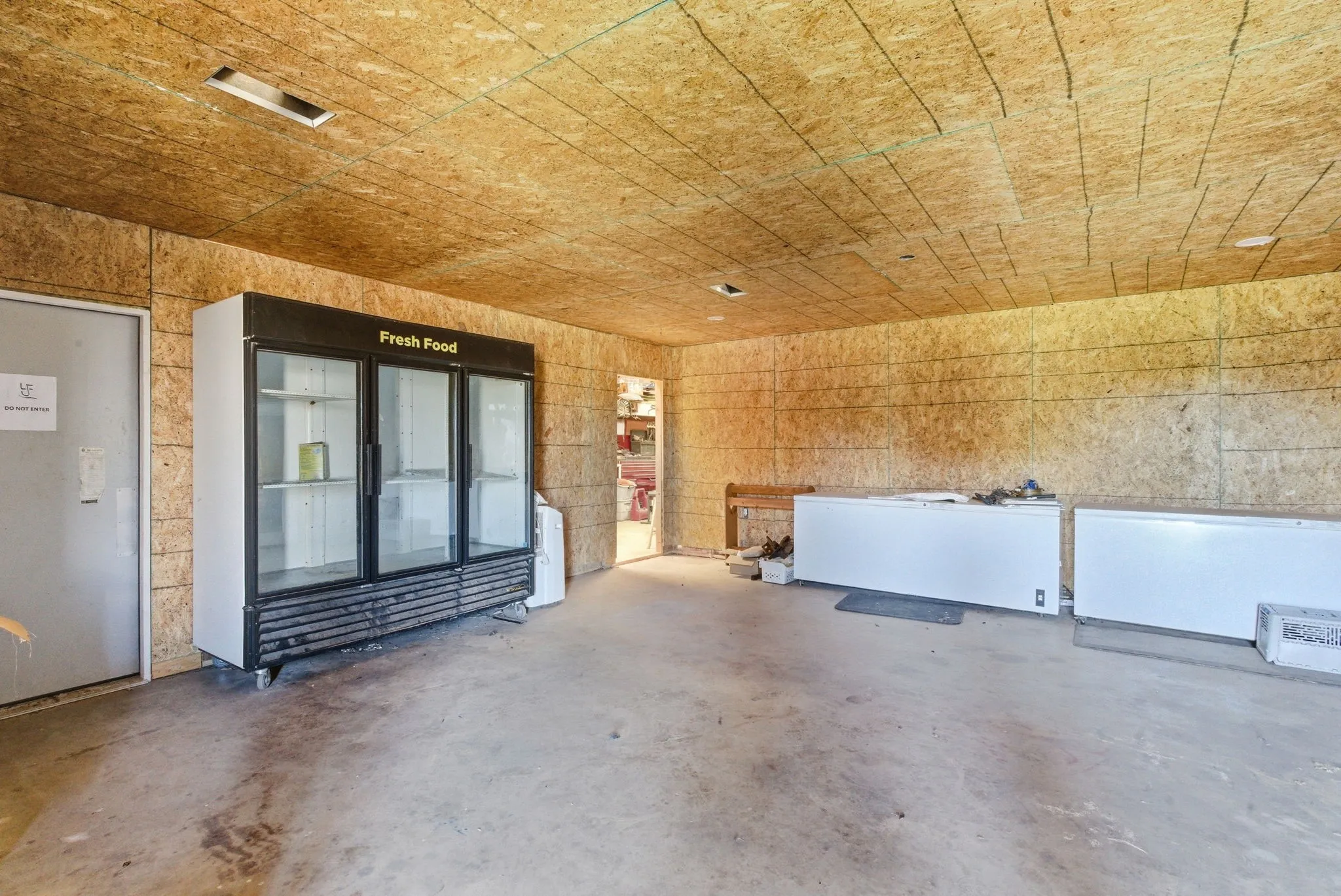 Farm For Sale in Young County , 200 Strother Road, Newcastle, Texas 76372, 3 Bedroom, 2 Bathroom, Garage spaces, 2,292 Sqft, built in 1940, mls#21236574, Real Estate Agent in Newcastle, Homes For Sale in Young county, Homes For Sale in Newcastle, Realtor in Newcastle Texas, Real Estate Brokerage Independent Realty Texas, Luminita Cordes Realtor
