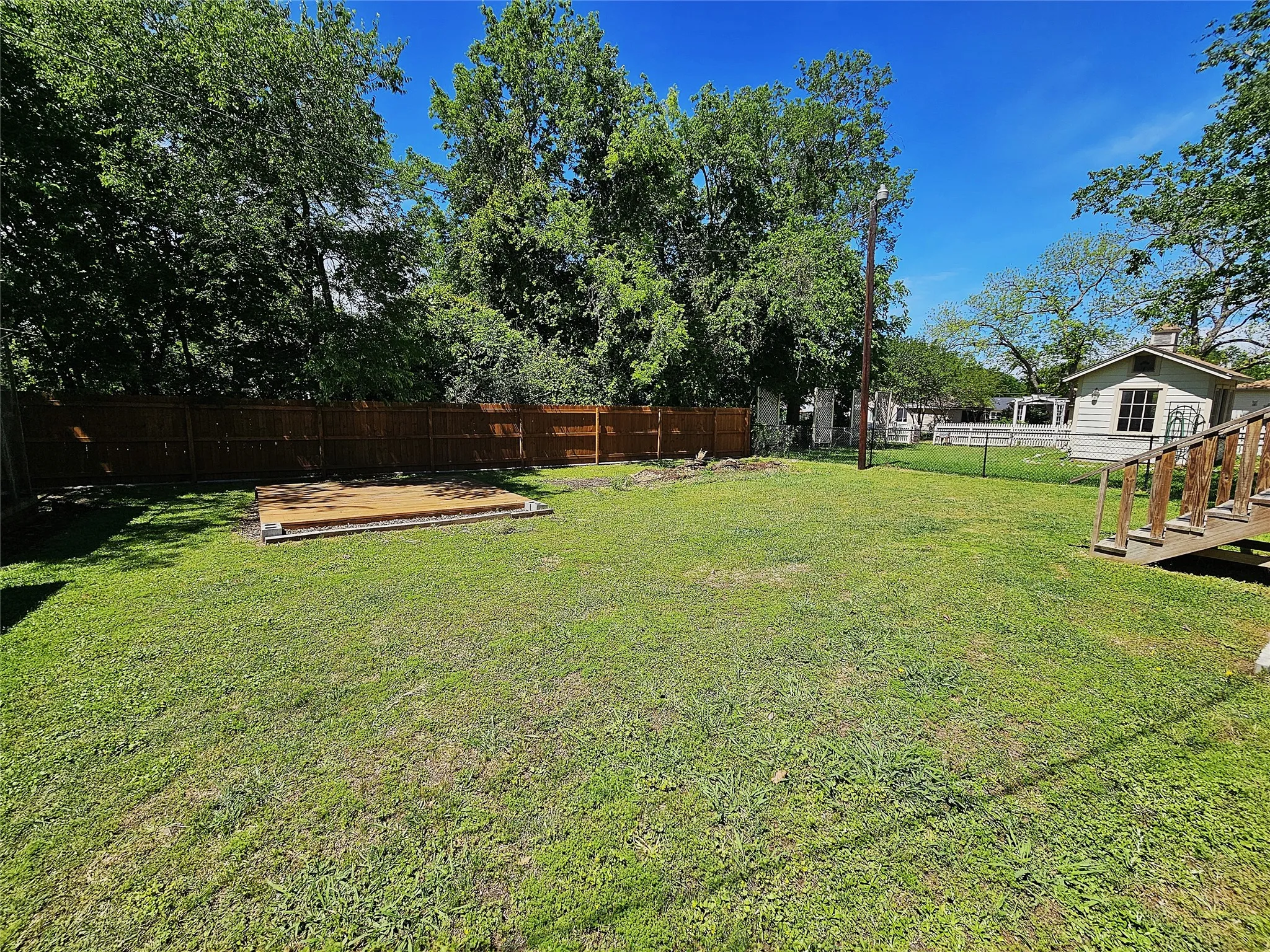 Single Family Residence For Sale in Limestone County , 508 S Ross Avenue, Mexia, Texas 76667, 3 Bedroom, 2 Bathroom, Garage spaces, 1,872 Sqft, built in 1988, mls#21236599, Real Estate Agent in Mexia, Homes For Sale in Limestone county, Homes For Sale in Mexia, Realtor in Mexia Texas, Real Estate Brokerage Independent Realty Texas, Luminita Cordes Realtor
