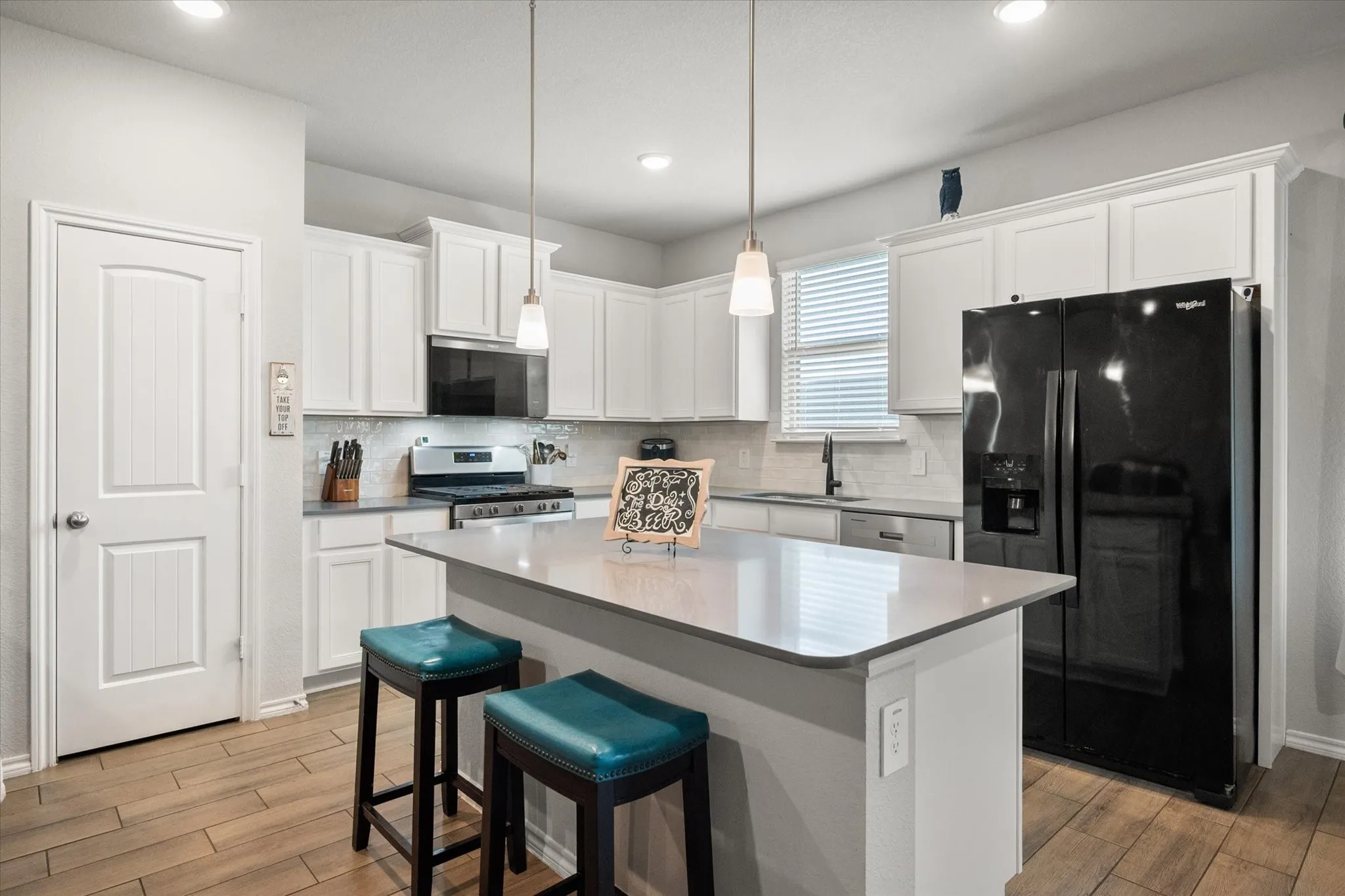 Single Family Residence For Sale in Johnson County , 8201 Tomcat Trail, Godley, Texas 76044, 4 Bedroom, 2 Bathroom, 2 Garage spaces, 2,056 Sqft, built in 2023, mls#21235730, Real Estate Agent in Godley, Homes For Sale in Johnson county, Homes For Sale in Godley, Realtor in Godley Texas, Real Estate Brokerage Independent Realty Texas, Luminita Cordes Realtor