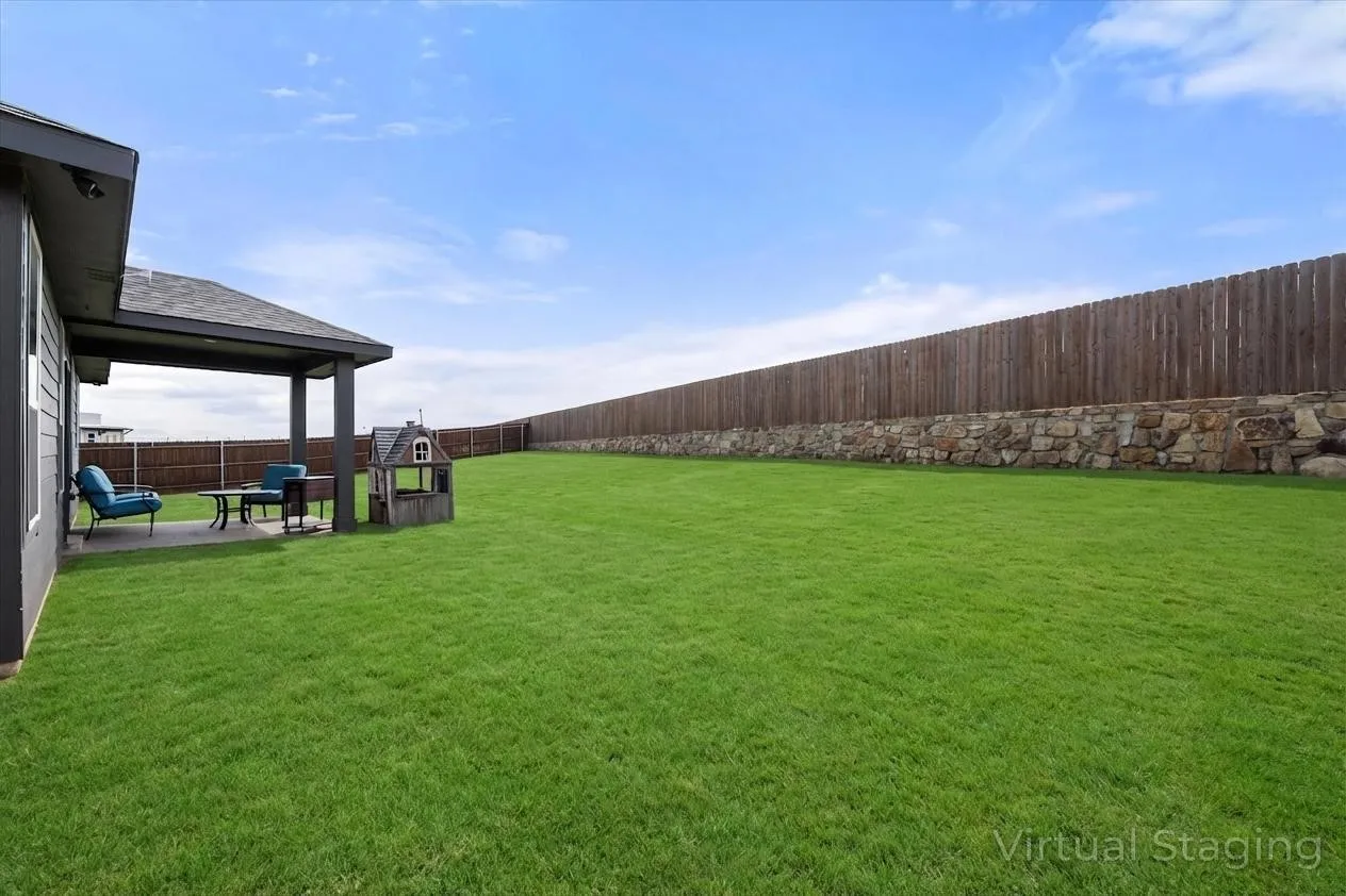 Single Family Residence For Sale in Johnson County , 8201 Tomcat Trail, Godley, Texas 76044, 4 Bedroom, 2 Bathroom, 2 Garage spaces, 2,056 Sqft, built in 2023, mls#21235730, Real Estate Agent in Godley, Homes For Sale in Johnson county, Homes For Sale in Godley, Realtor in Godley Texas, Real Estate Brokerage Independent Realty Texas, Luminita Cordes Realtor