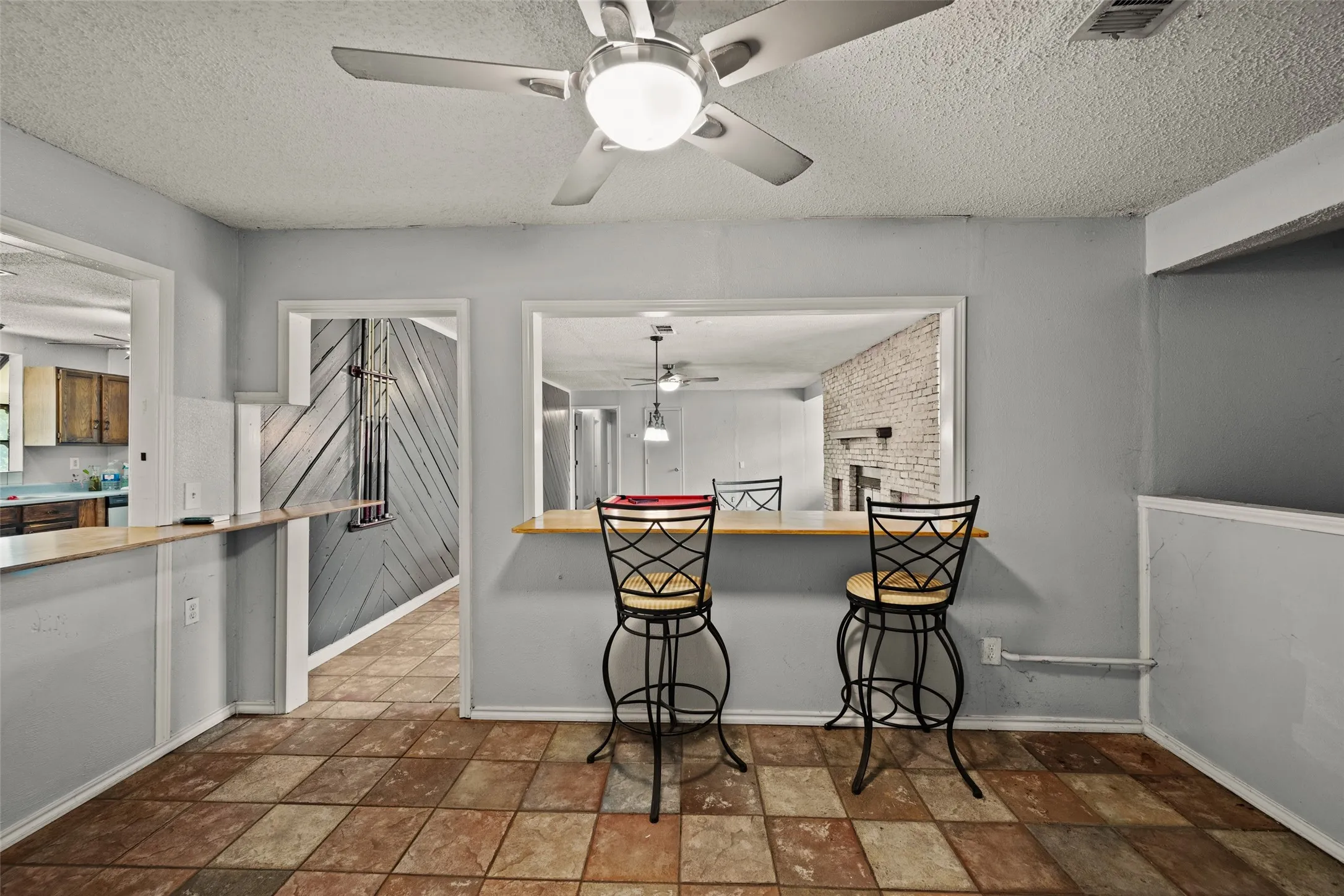 Additional dining area