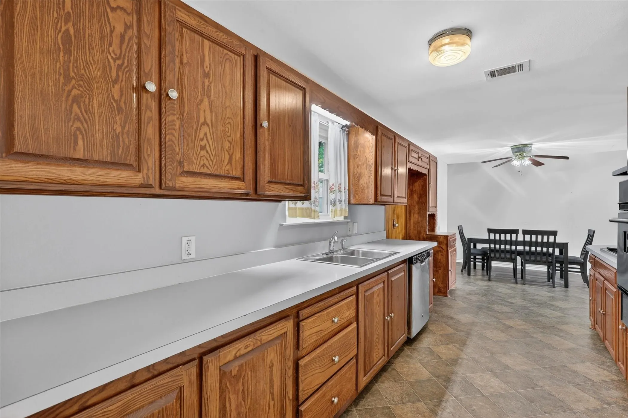 Lots of Counter Space