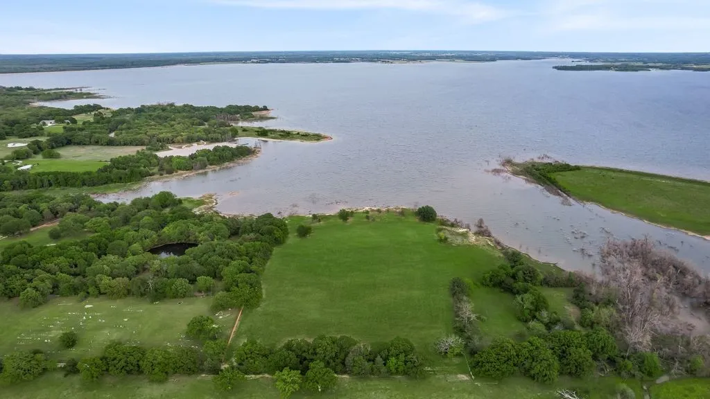 Unimproved Land For Sale in Fannin County , 1125 County Road 2670 Lot 1, Telephone, Texas 75488, 0, 0, Garage spaces, 0 Sqft, built in 0, Price $640,000, mls#21236636, Real Estate Agent in Telephone, Homes For Sale in Fannin county, Homes For Sale in Telephone, Realtor in Telephone Texas, Real Estate Brokerage Independent Realty Texas, Luminita Cordes Realtor