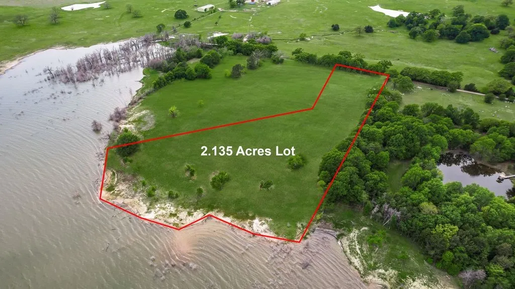 Additional 2.135 acres lot also available
