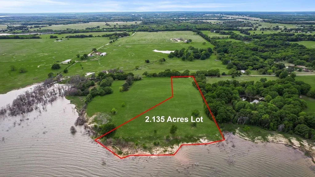 Additional 2.135 acres lot also available