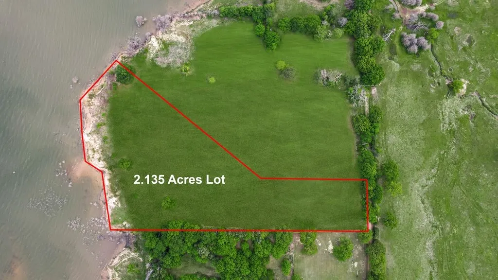 Additional 2.135 acres lot also available