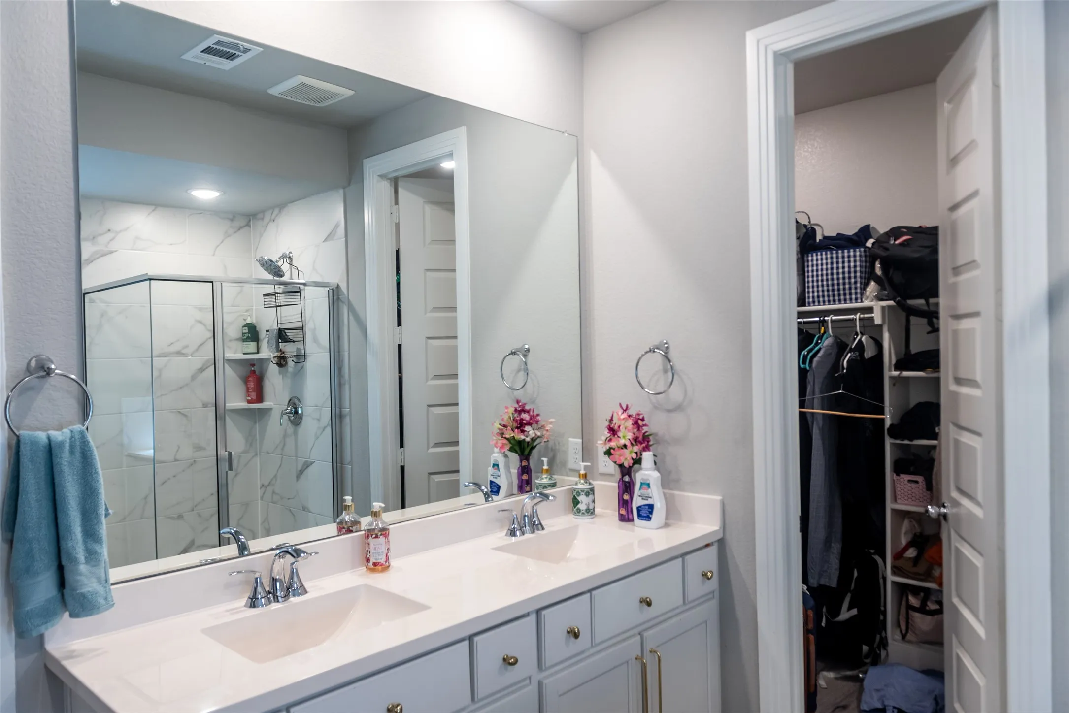 Single Family Residence For Rent in Rockwall County , 3122 Wind Knot Way, Royse City, Texas 75189, 4 Bedrooms, 4 Bathrooms, 2 Garage spaces, 2,378 Sqft, built in 2022, Price $2,900, mls#21236690, Real Estate Agent in Royse City, Homes For Rent in Rockwall county, Homes For Rent in Royse City, Realtor in Royse City Texas, Real Estate Brokerage Independent Realty Texas, Luminita Cordes Realtor